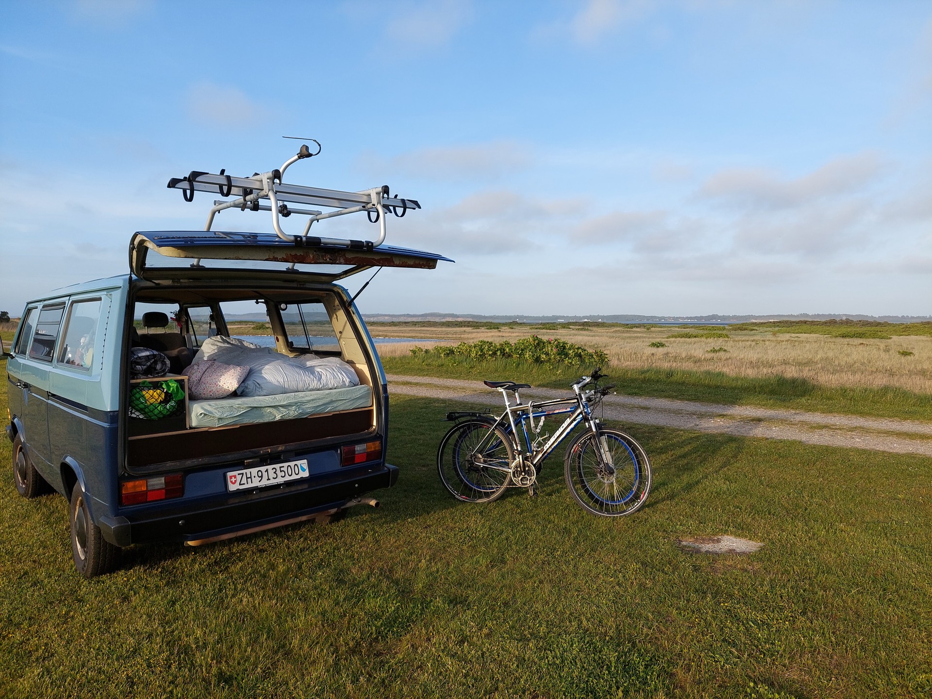 VW T3 1.6 Benziner mit neuem Campingausbau-image-4