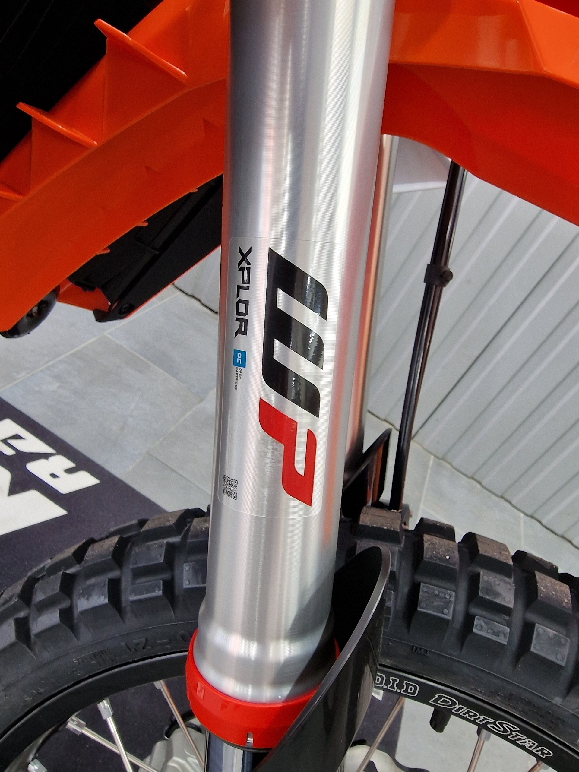 KTM 690 Enduro R-image-13