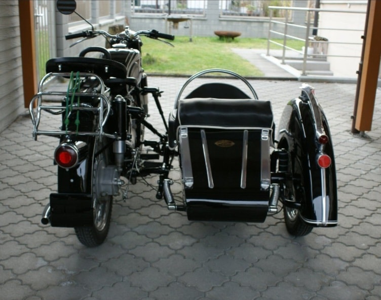 BMW R26-showroom-element-2
