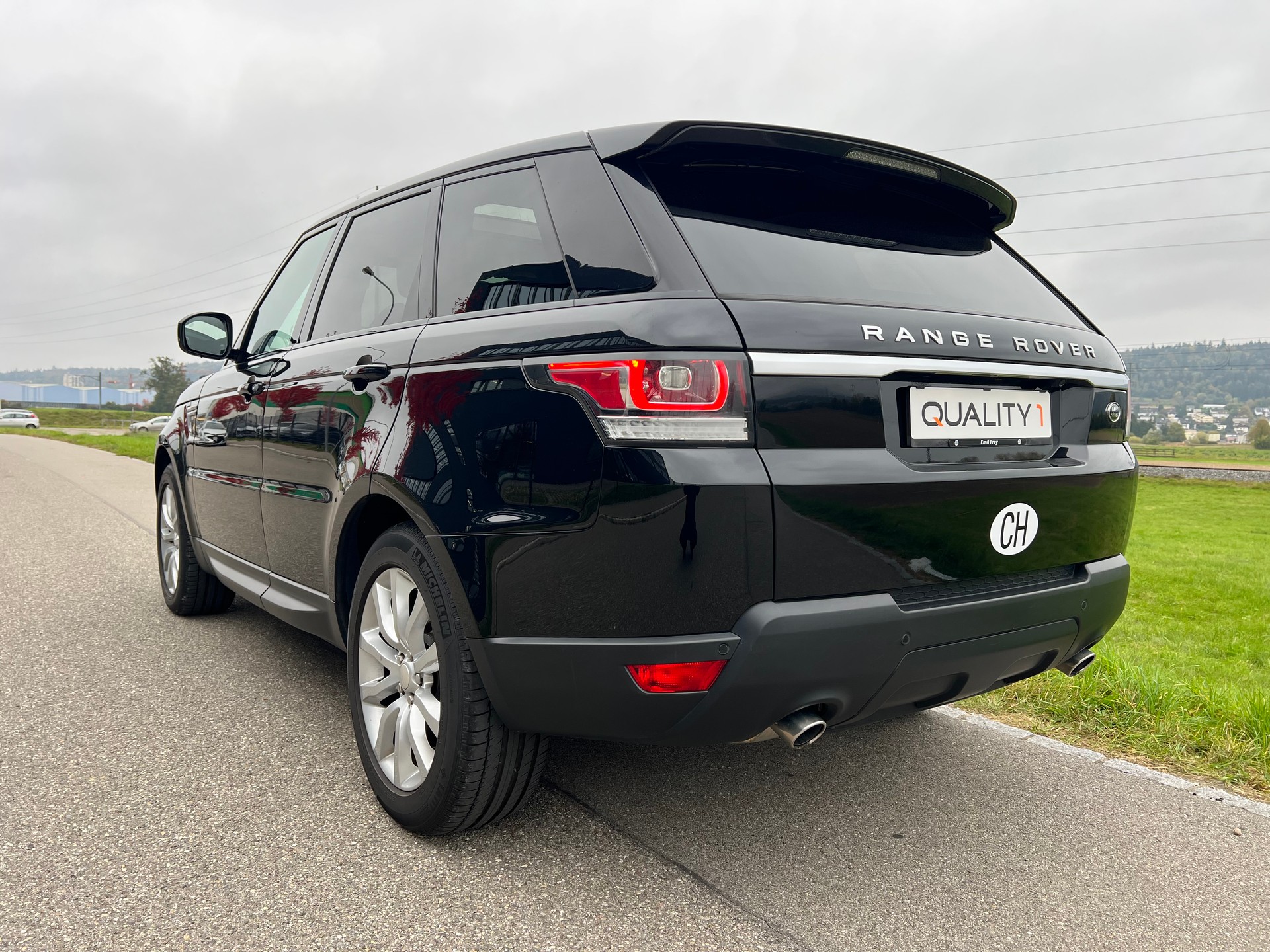 LAND ROVER Range Rover Sport 3.0 SDV6 HSE -7 Plätzer Automatic-image-5