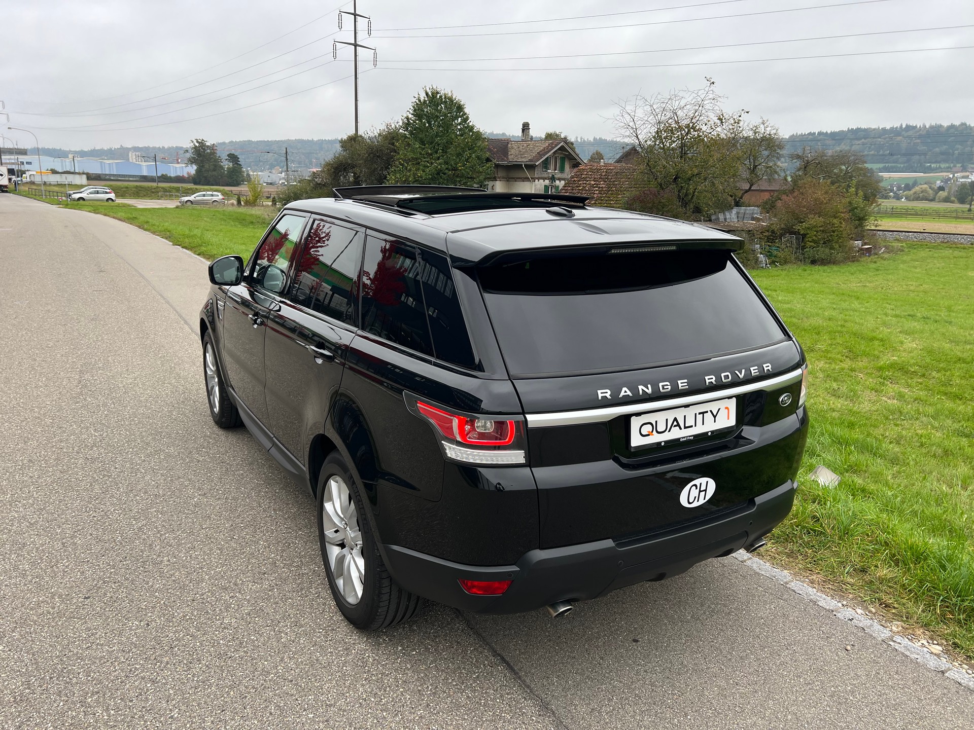 LAND ROVER Range Rover Sport 3.0 SDV6 HSE -7 Plätzer Automatic-image-9