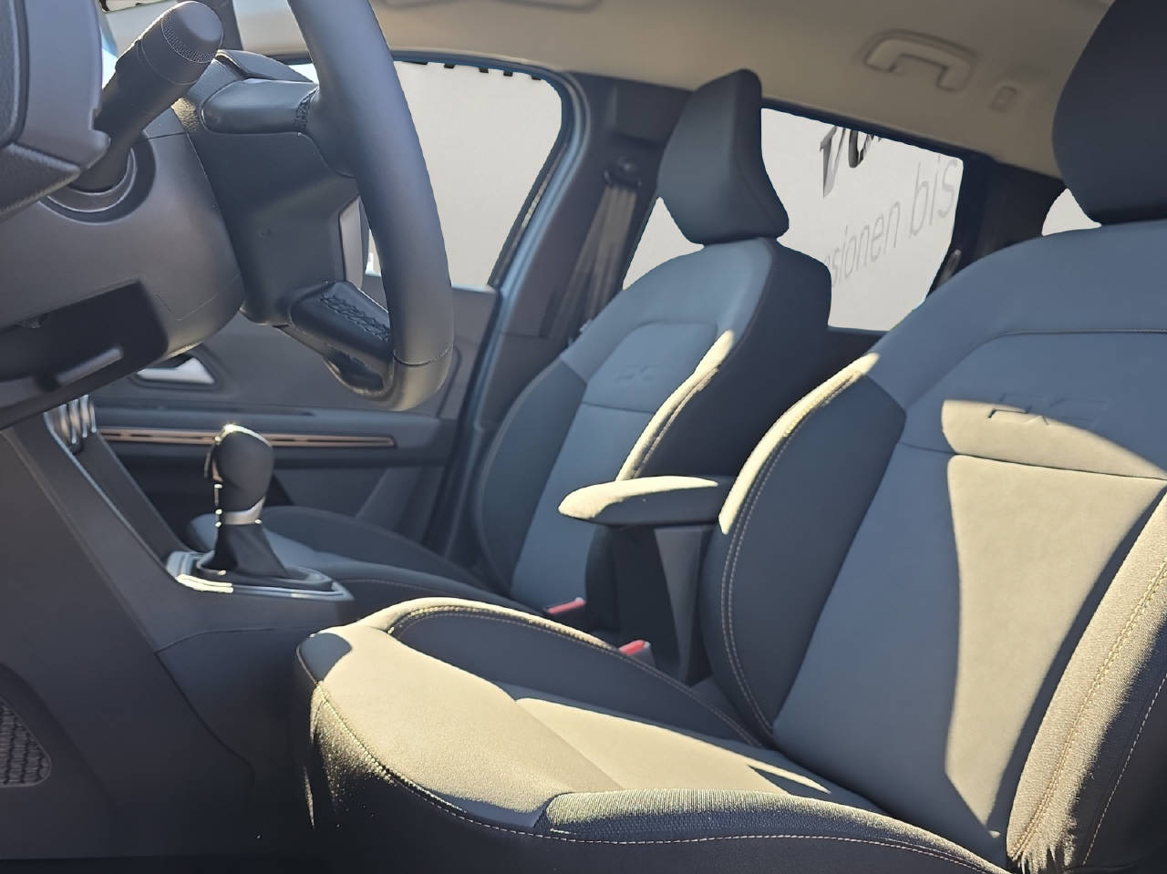 DACIA Jogger 1.6 Hybrid Extreme 5P-image-8