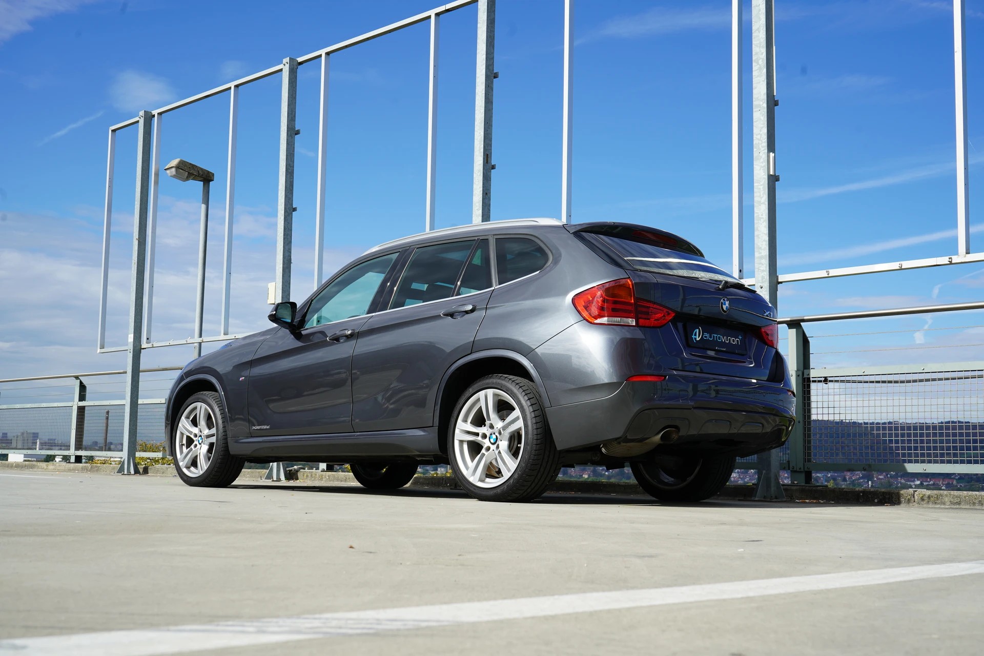 BMW X1 xDRIVE 25d STEPTRONIC M SPORT PLUS l 218 PS-image-10