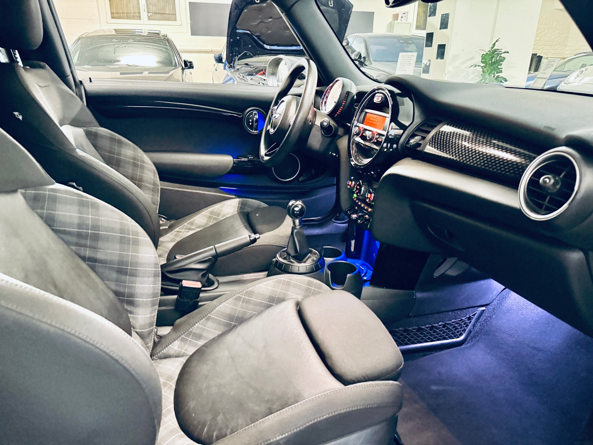 MINI Cooper S-image-18