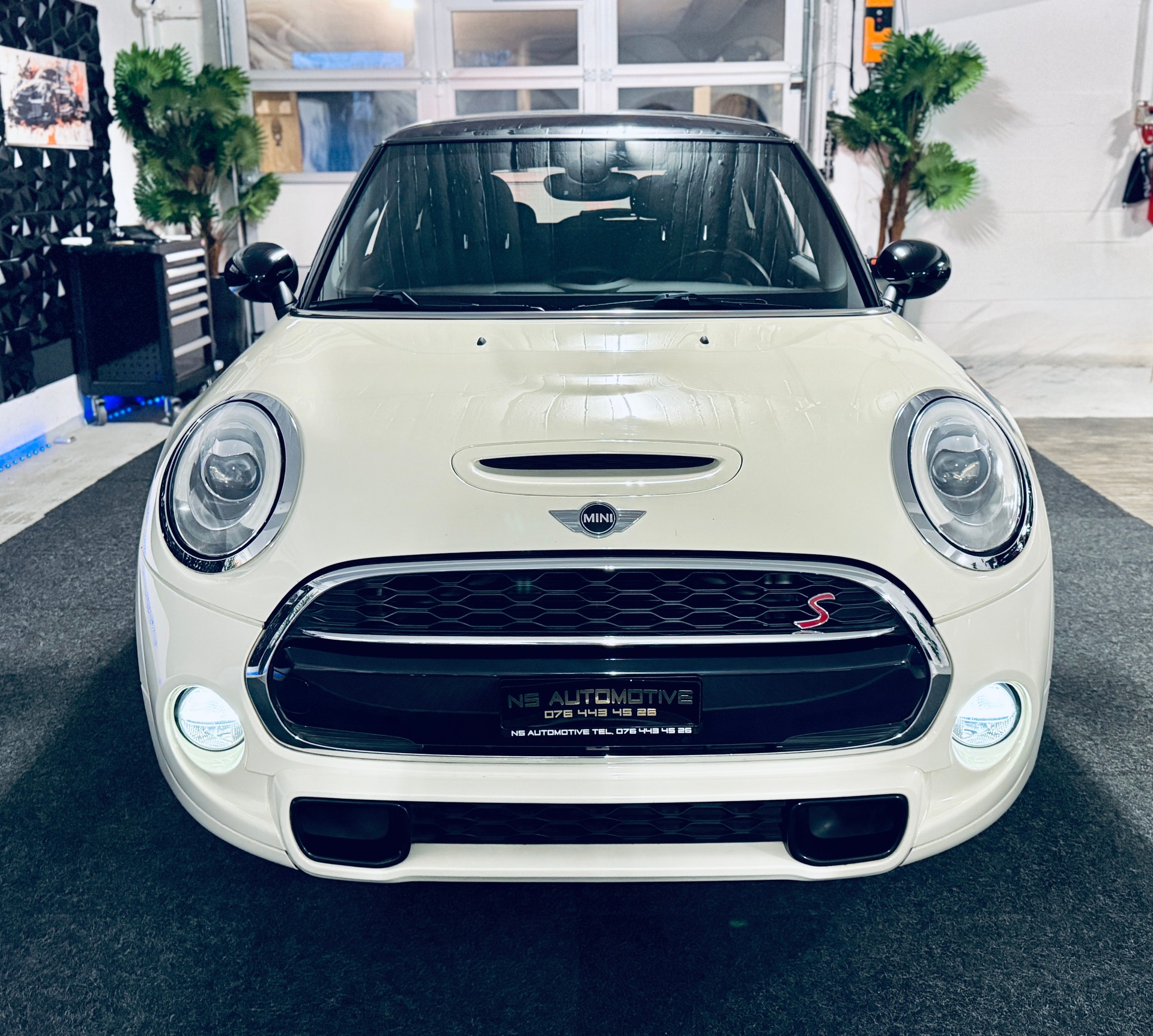 MINI Cooper S-image-1
