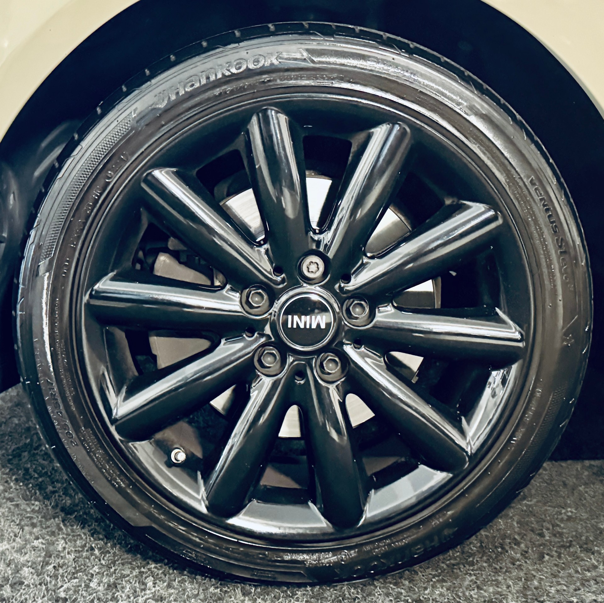 MINI Cooper S-image-21