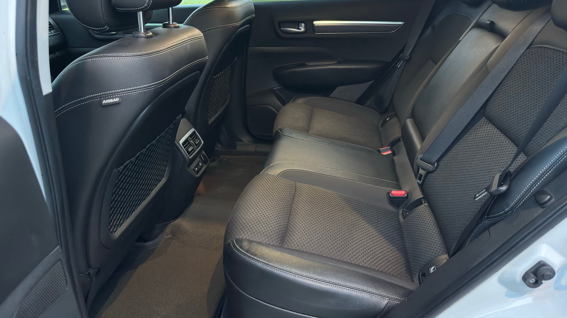 RENAULT Koleos 2.0 dCi Intens 4WD Xtronic CVT-image-12