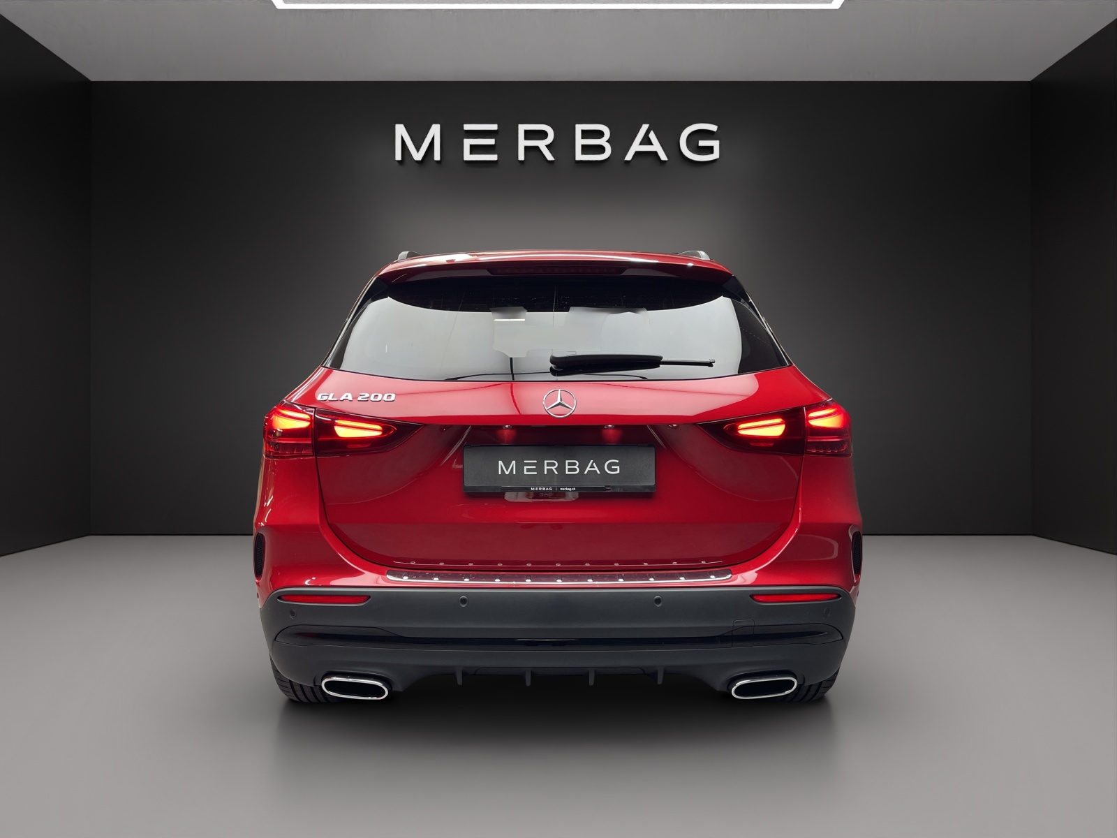 MERCEDES-BENZ GLA 200 7G-DCT Night Star-image-4