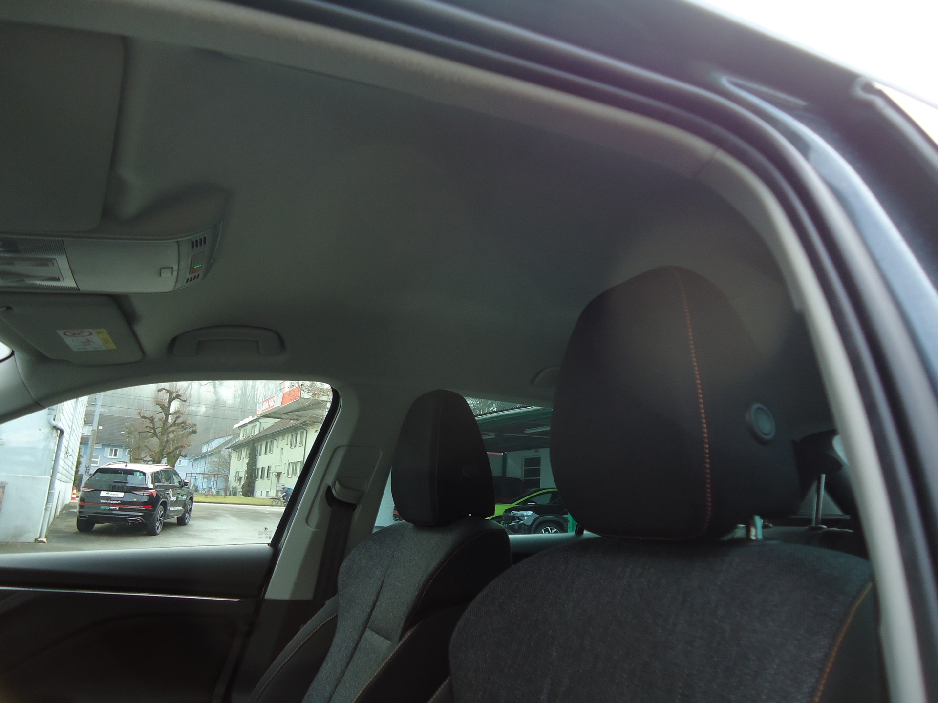 SKODA Kamiq 1.0 TSI Clever-image-3