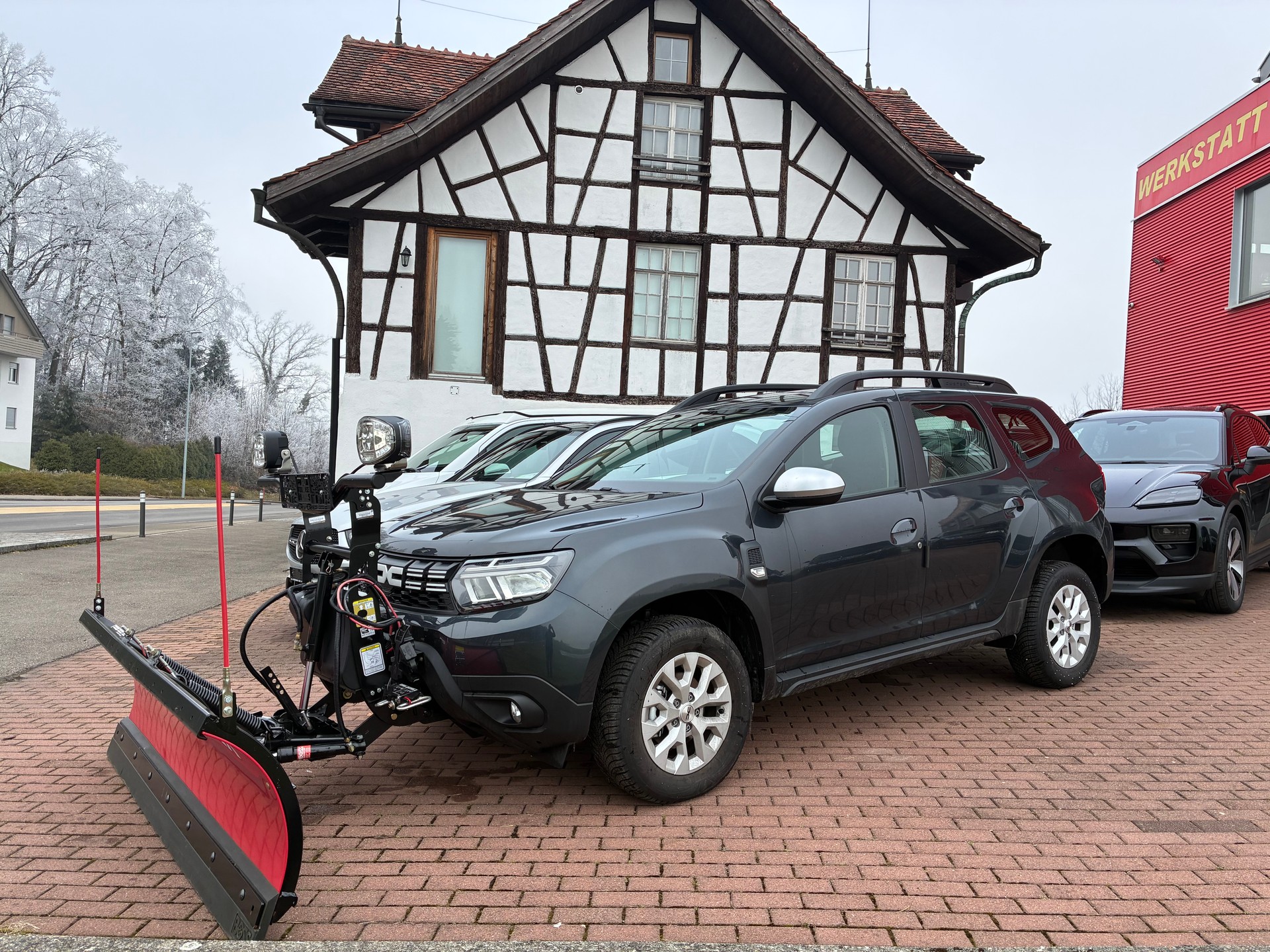 DACIA Duster Diesel Winterdienst-image-2
