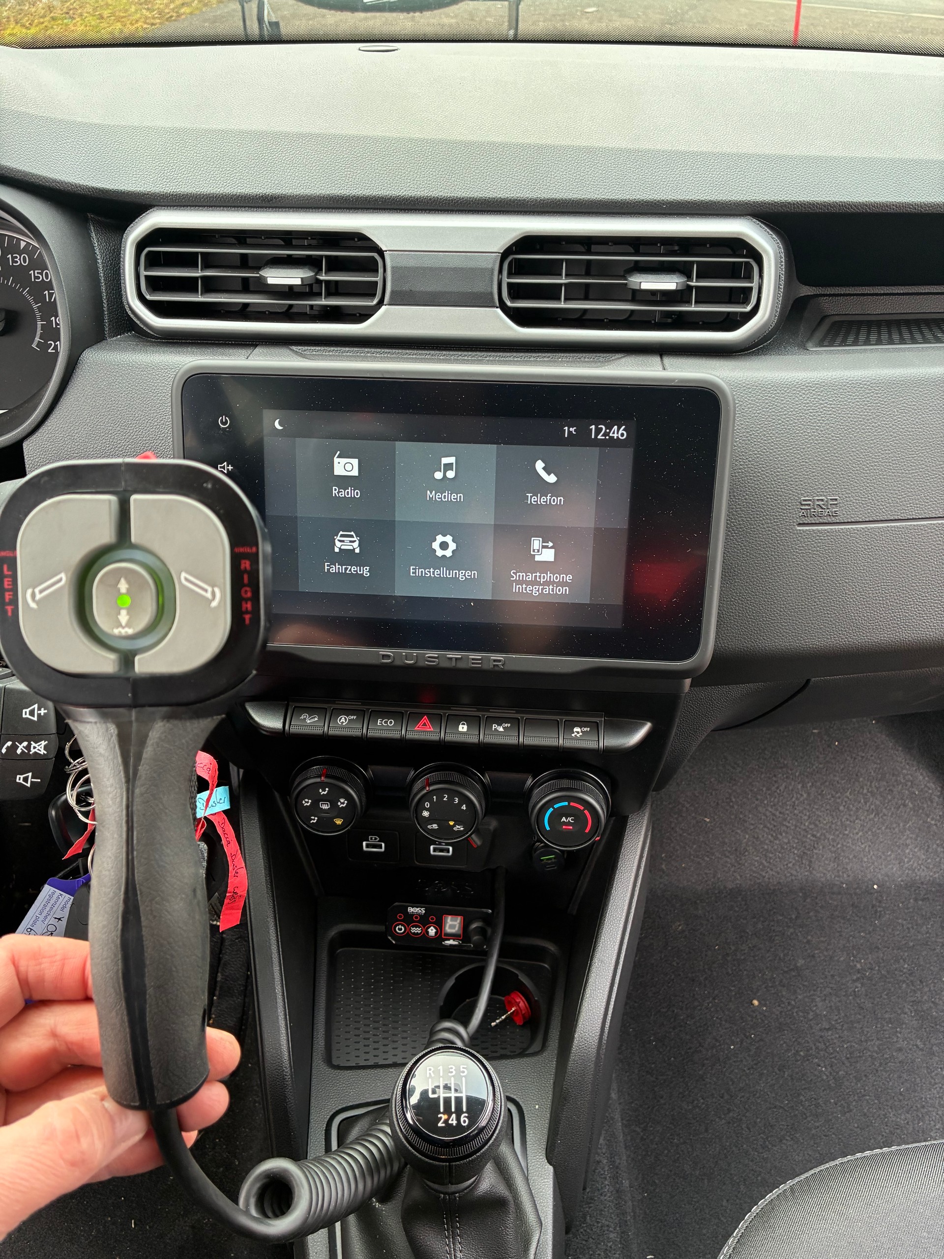 DACIA Duster Diesel Winterdienst-image-9