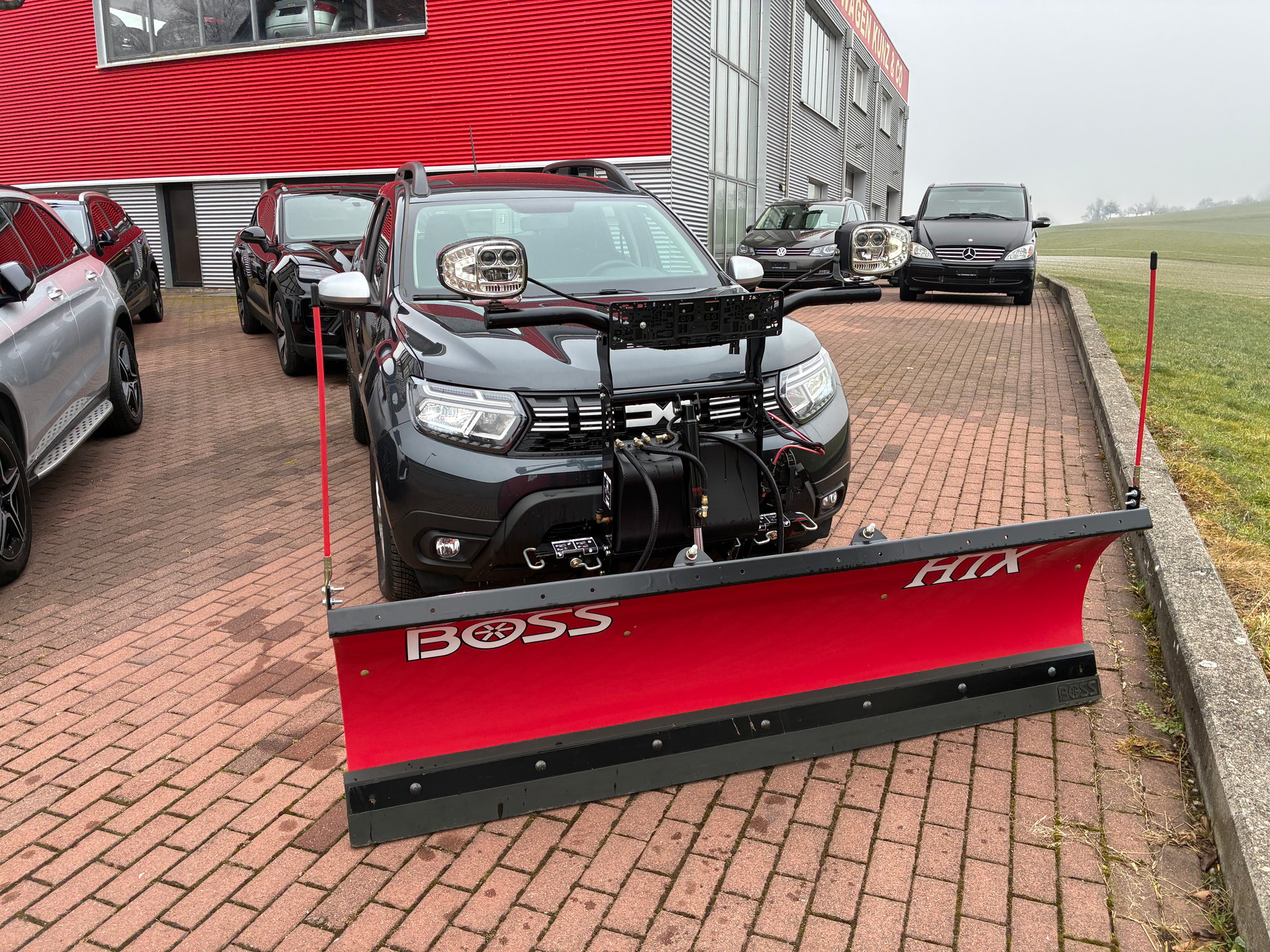 DACIA Duster Diesel Winterdienst-image-1