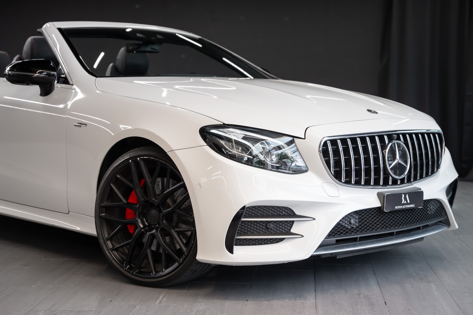 MERCEDES-BENZ E 53 Cabriolet AMG 4 Matic+ 9G-Tronic / CH Auto / Sitzbelüftung / Nackenheizung / Red Stiching Elemente / Burmester-image-1