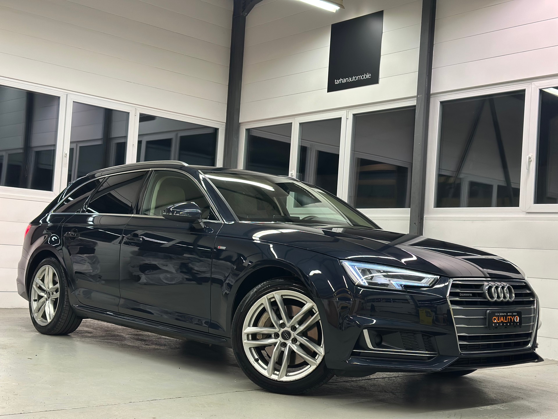 AUDI A4 Avant 2.0 TFSI Sport quattro S-tronic *S-LINE*