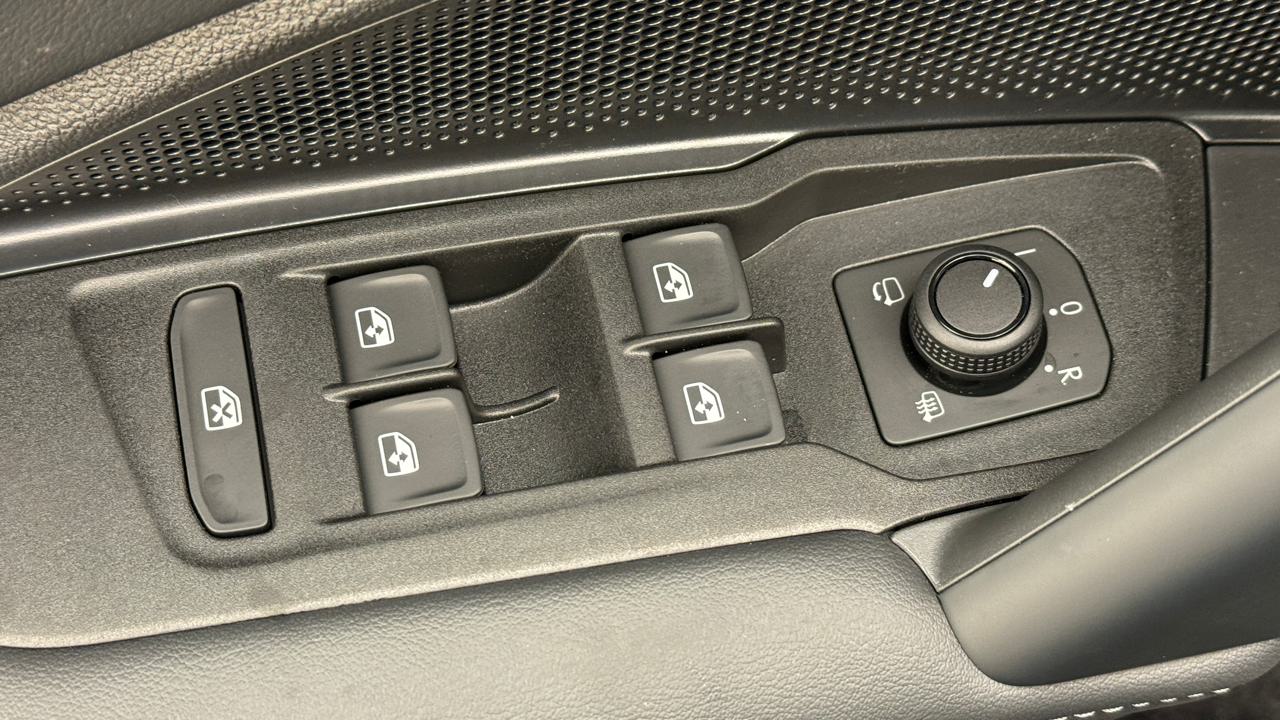 VW Tiguan 1.5 TSI evo2 eHybrid Life DSG-image-8