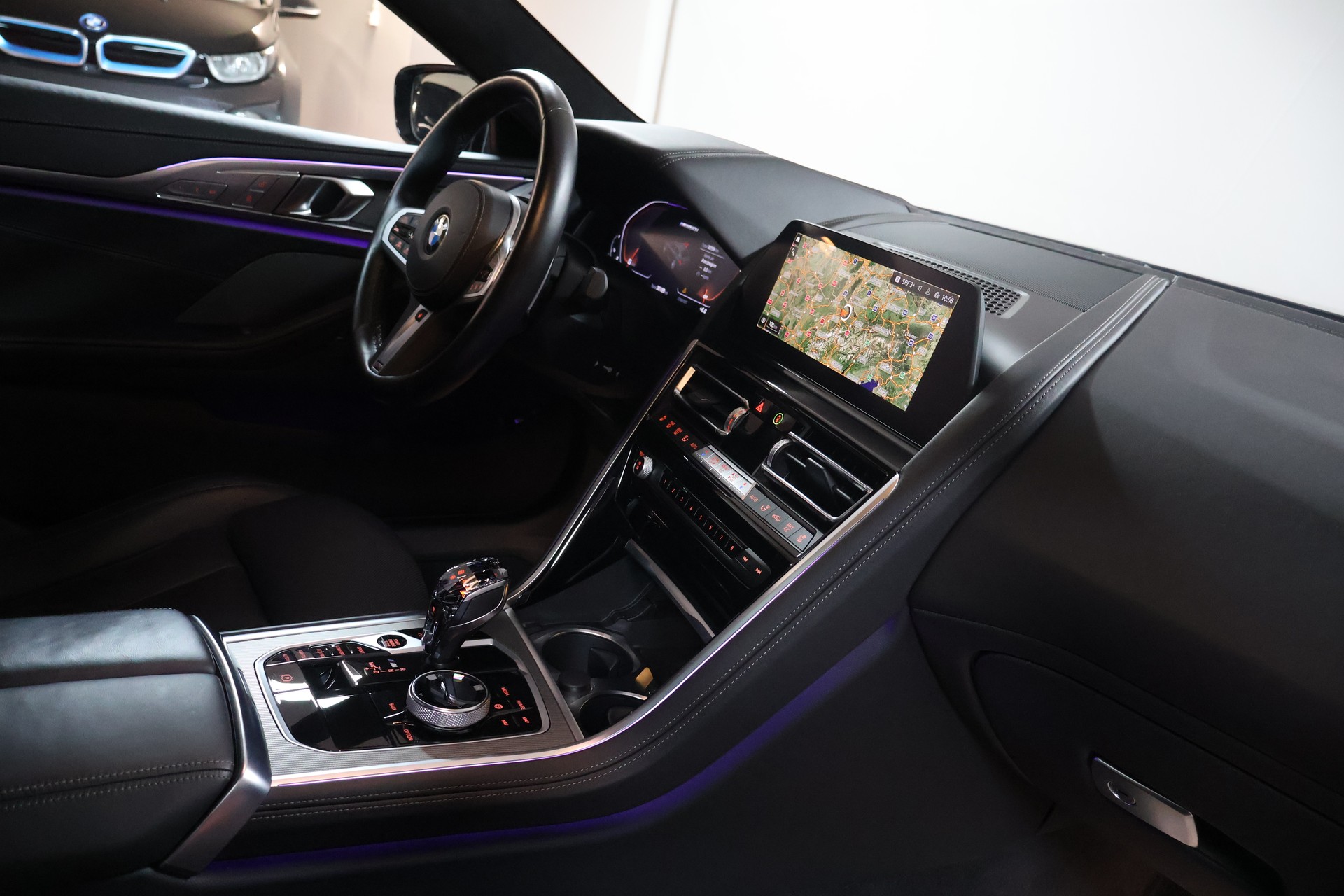 BMW M850i xDrive Steptronic-image-9