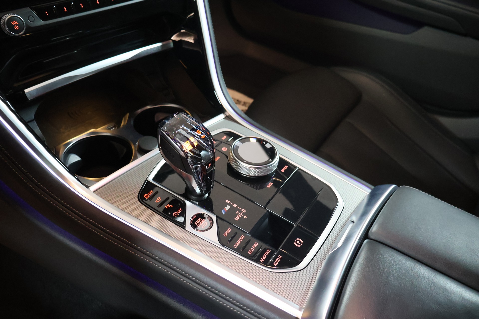 BMW M850i xDrive Steptronic-image-10