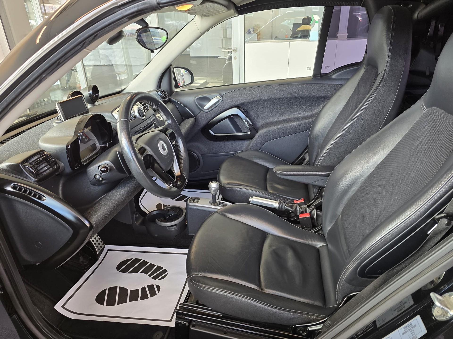 SMART fortwo Brabus softouch-image-8