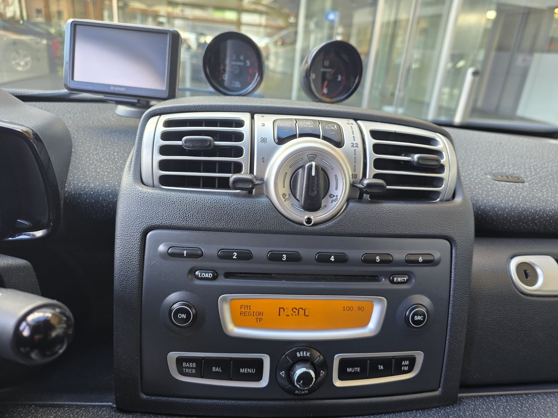 SMART fortwo Brabus softouch-image-11