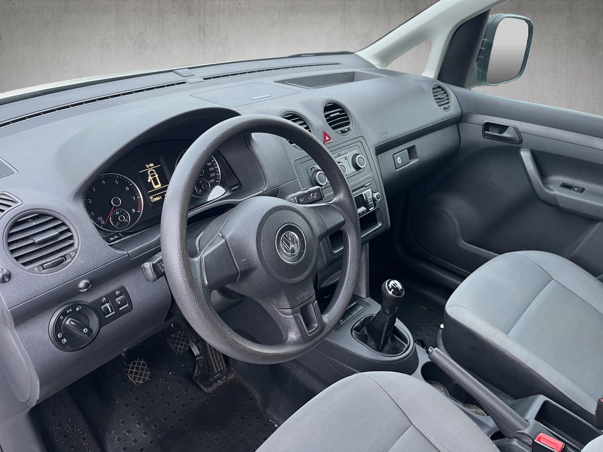 VW Caddy Maxi 1.2 TSI-image-8