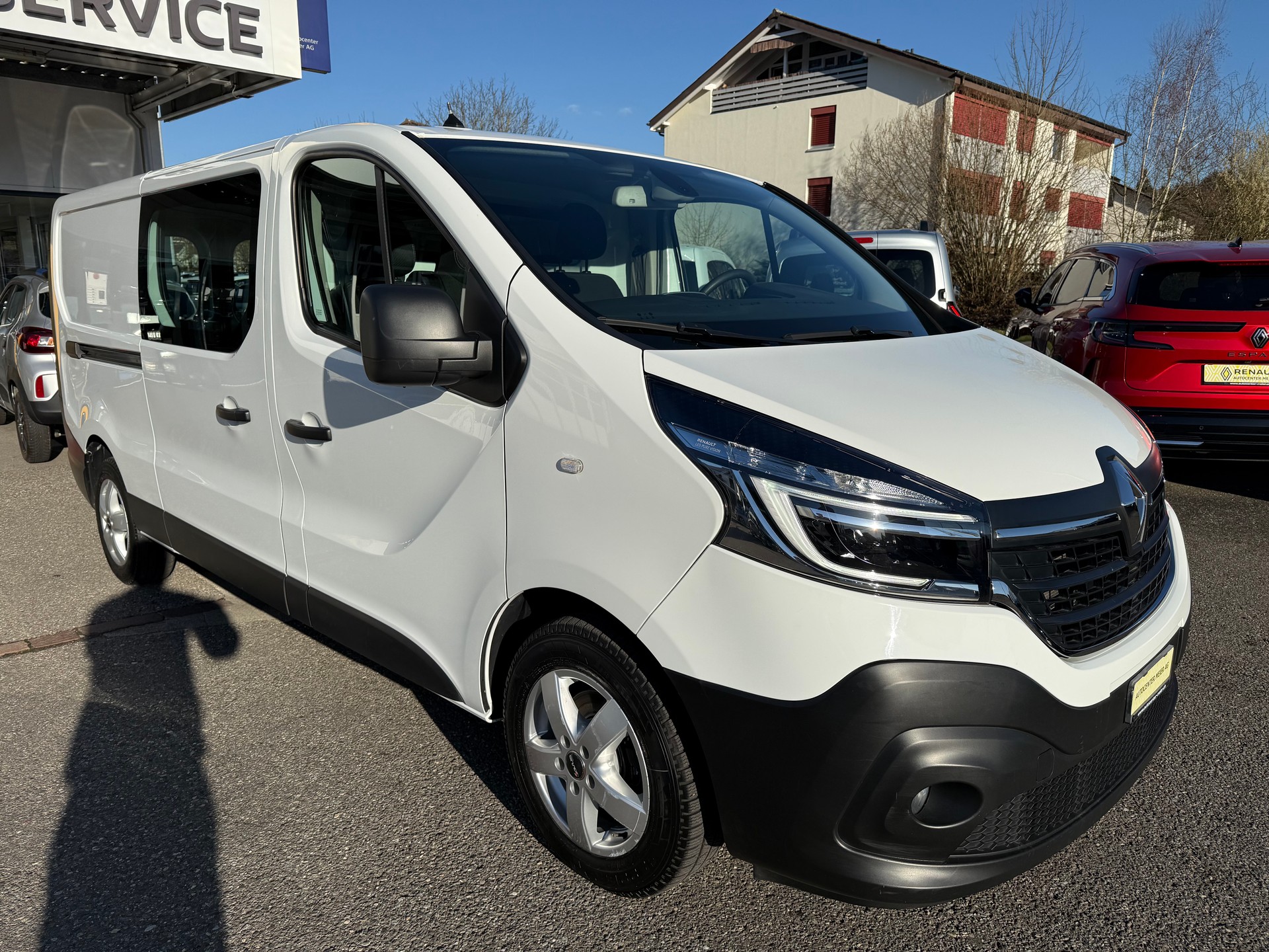 RENAULT Trafic 2.0 Energy dCi 120 3.0t Business L2H1-image-7