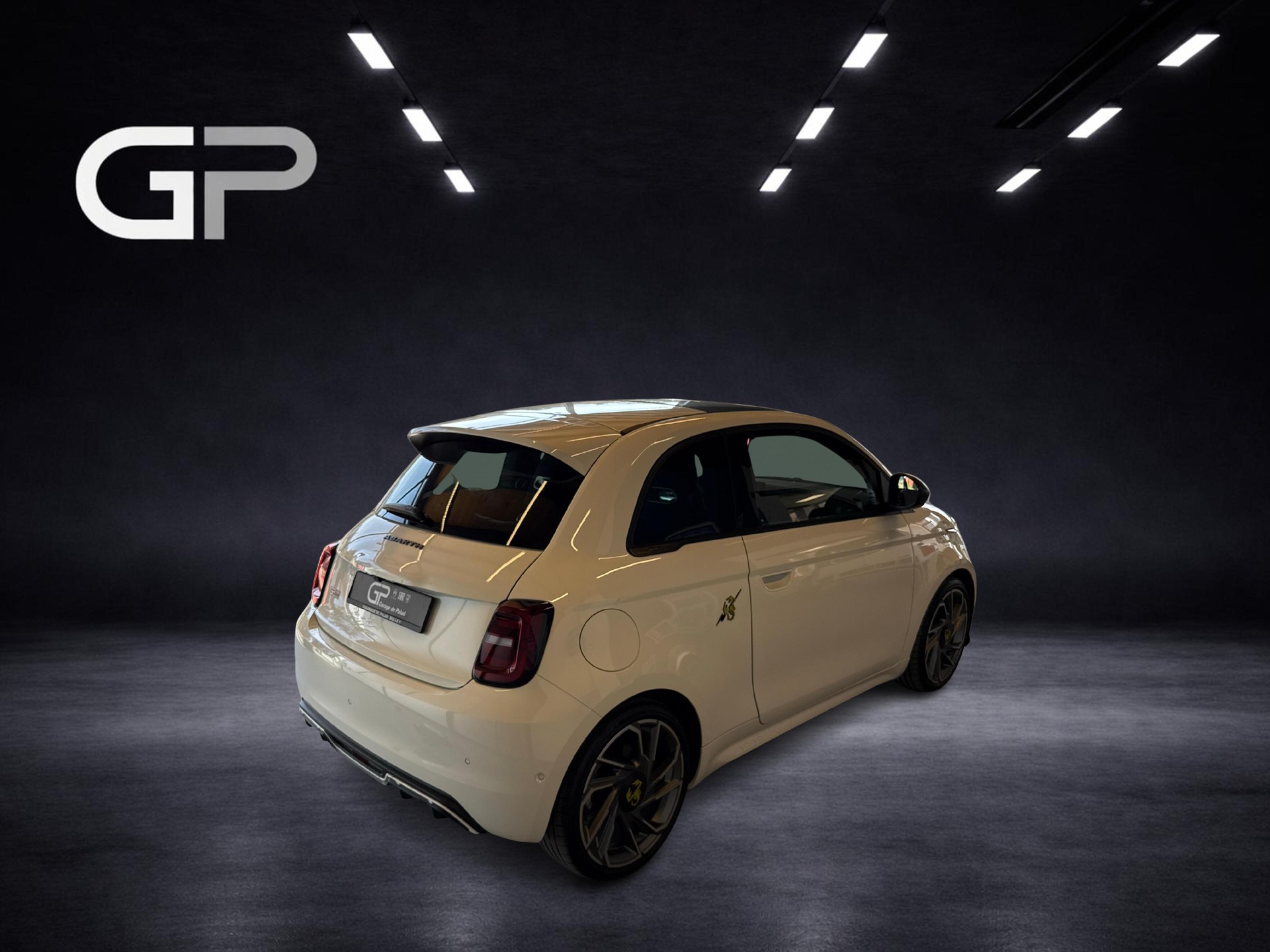 FIAT 500 Abarth Turismo-image-3