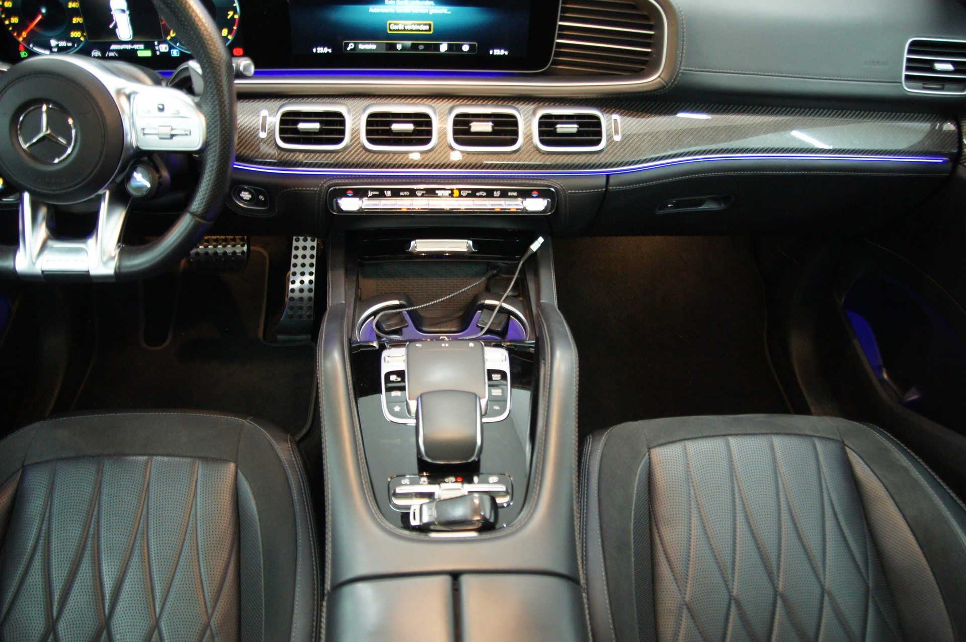 MERCEDES-BENZ GLS 63 4Matic+ TCT 9G-image-11