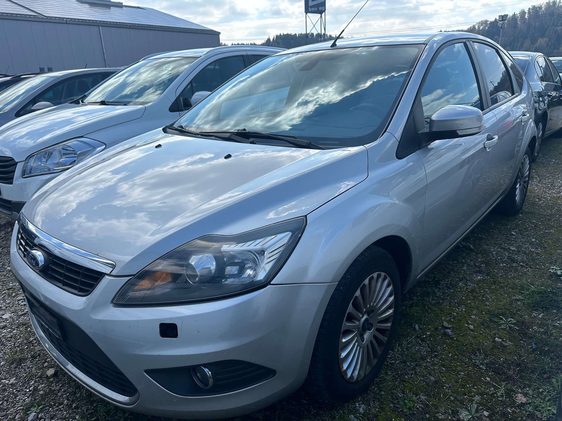 FORD Focus 2.0i Titanium Automatic-image-0