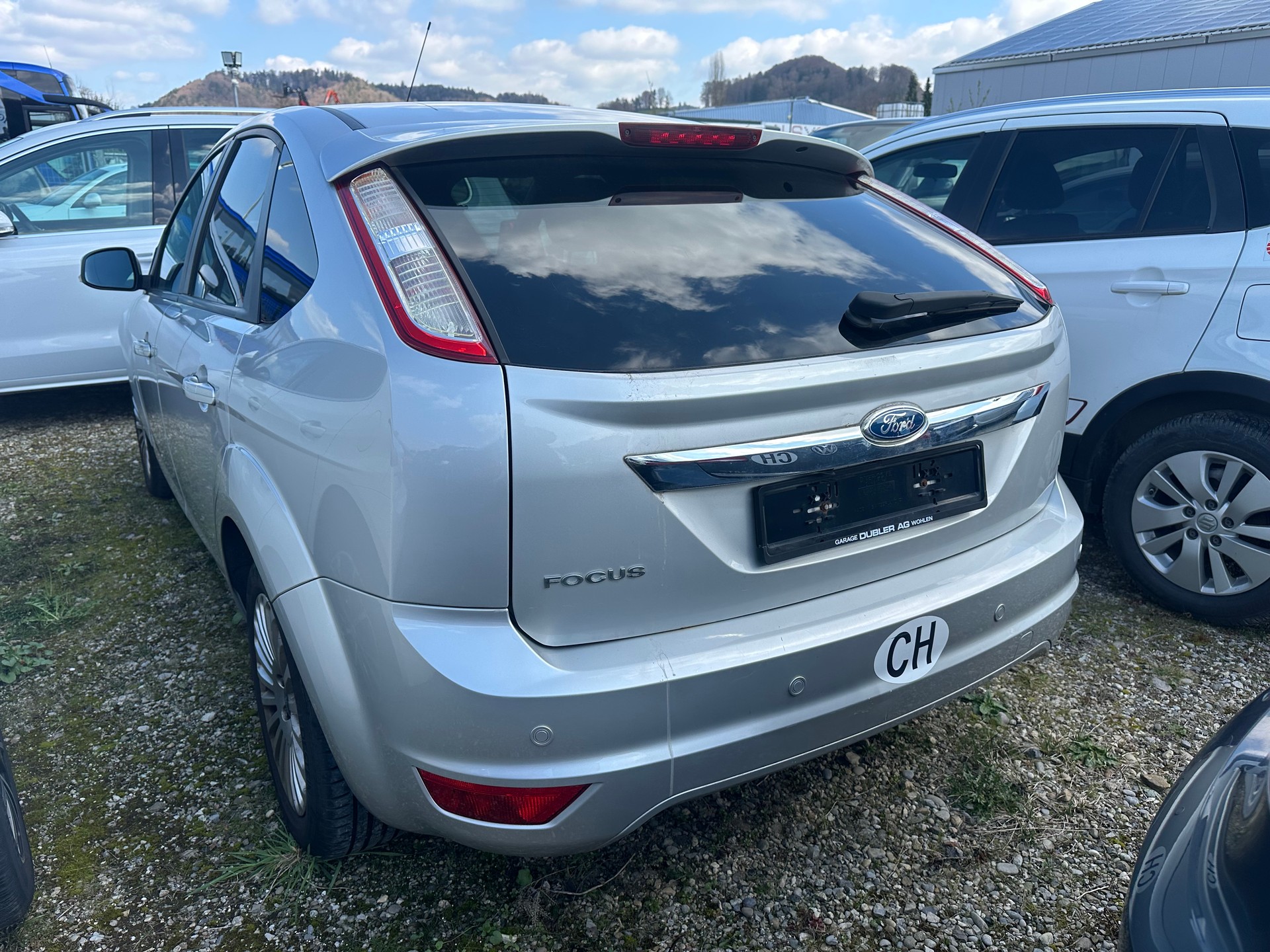 FORD Focus 2.0i Titanium Automatic-image-3