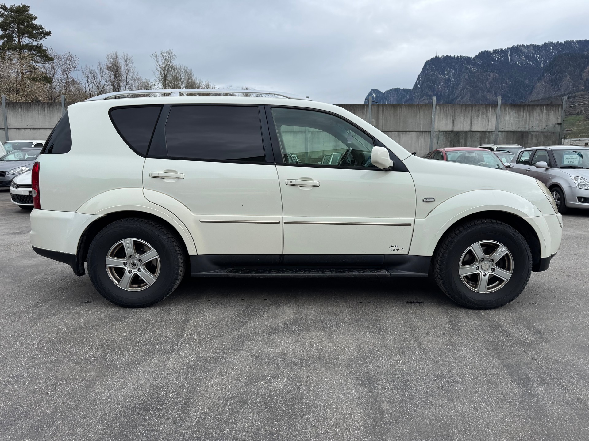 KGM-SsangYong Rexton RX 270 Xdi Edition-image-2