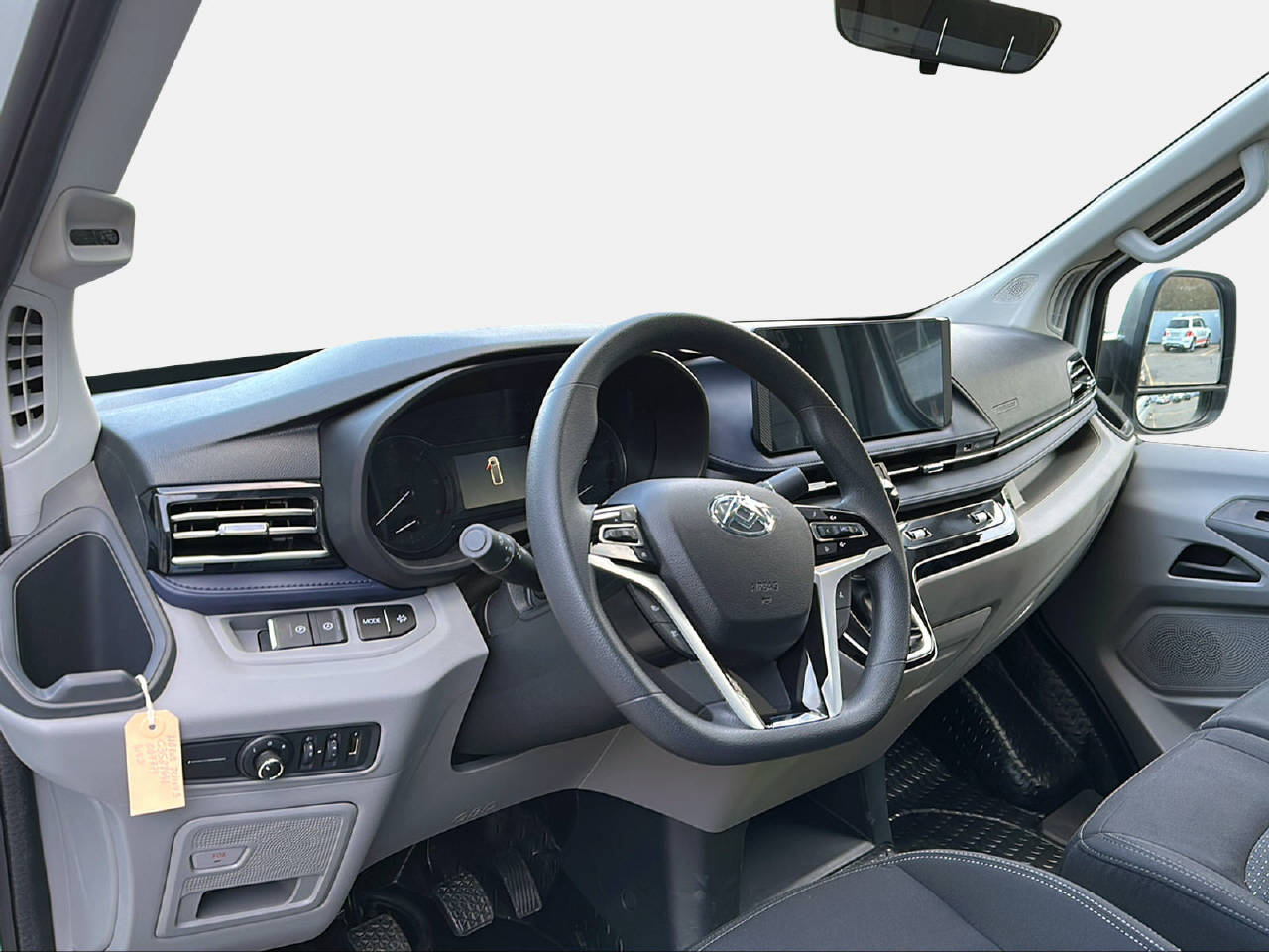 MAXUS Deliver 9 Kaw. L3H2 2.0 TD Luxury-image-9