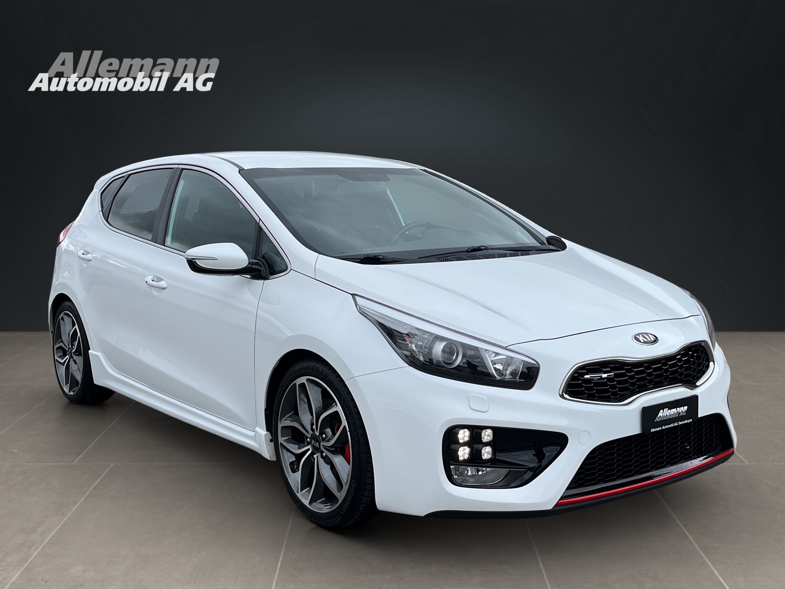 KIA Cee'd 1.6 GDi Turbo GT-image-7