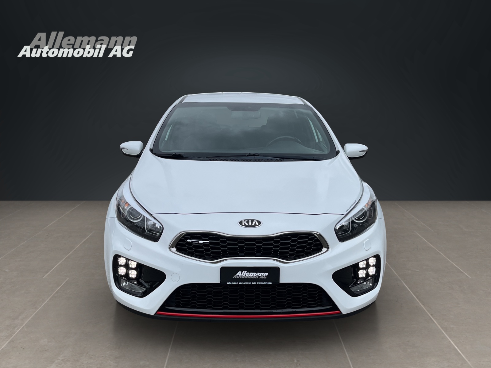 KIA Cee'd 1.6 GDi Turbo GT-image-1