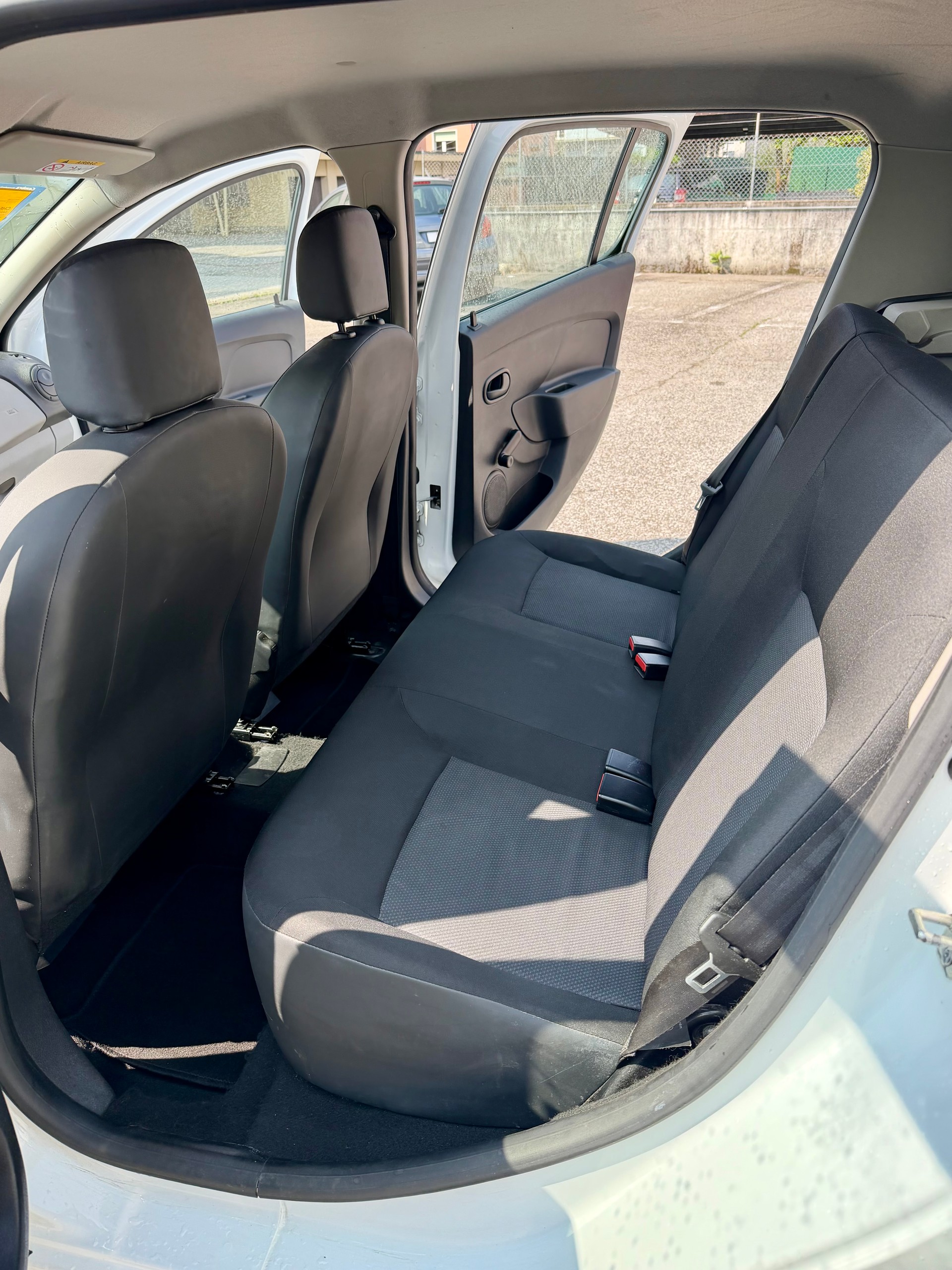 DACIA Sandero 1.2 Ambiance-image-7