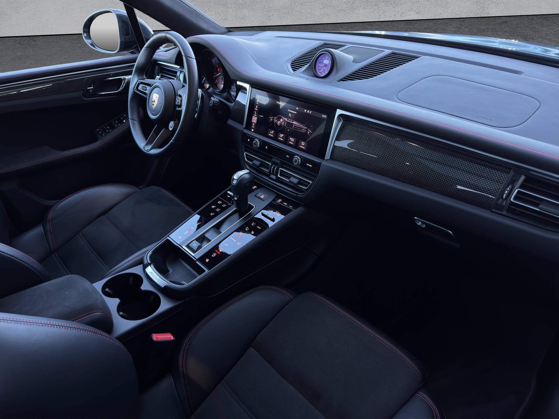 PORSCHE Macan GTS-image-7