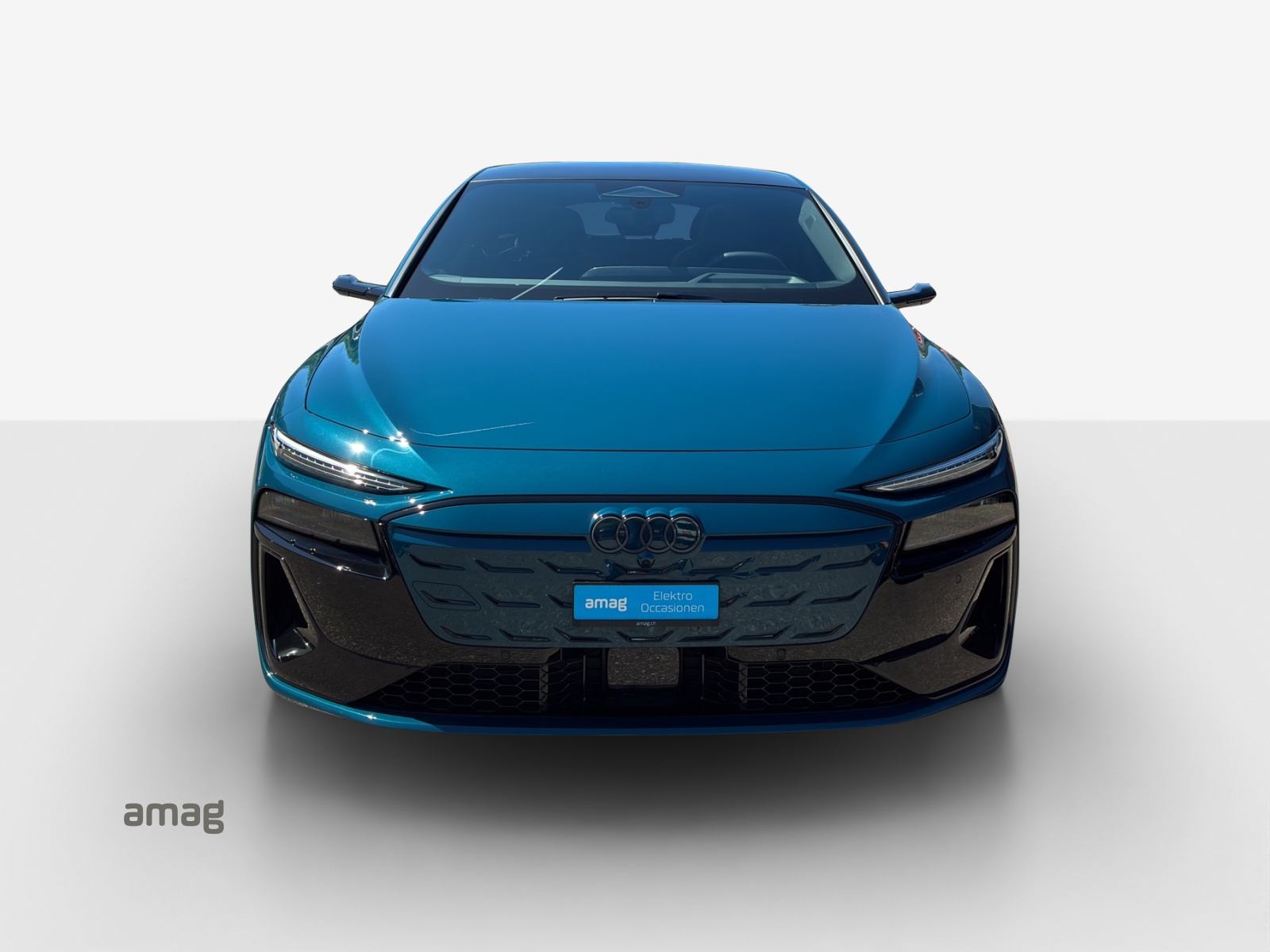 AUDI S6 Avant e-tron quattro-image-6