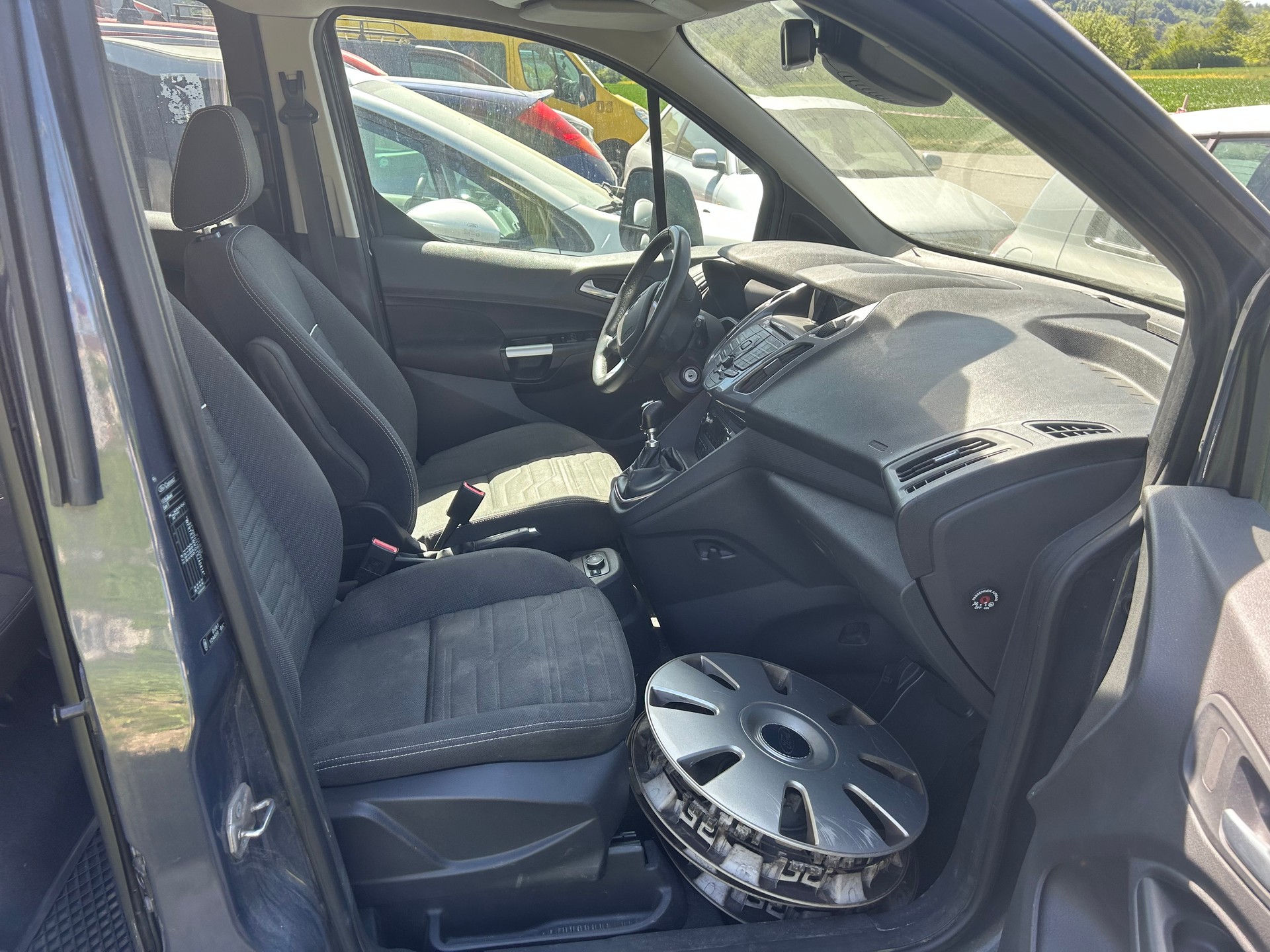 FORD Tourneo Connect 1.0 SCTi Trend-image-11
