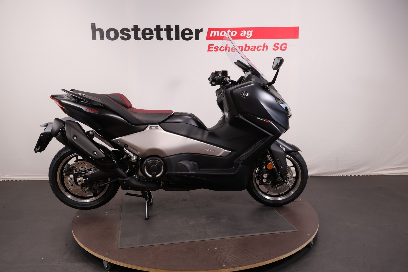 YAMAHA TMAX 25th Anniversary-showroom-element-1