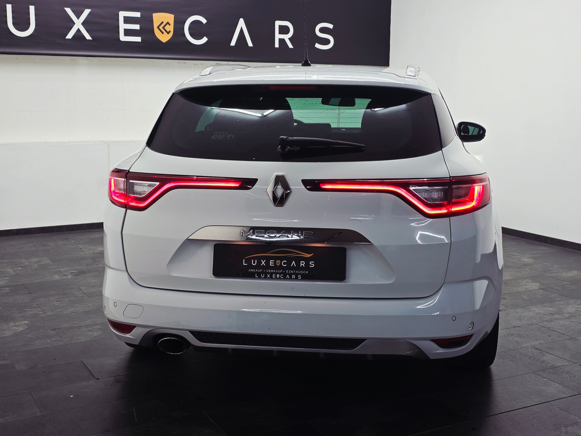 RENAULT Mégane Grandtour 1.6 16V Turbo GT Line*FRISCH MFK UND SERVICE*TOP AUSSTATTUNG*AHK 1700 KG*-image-8