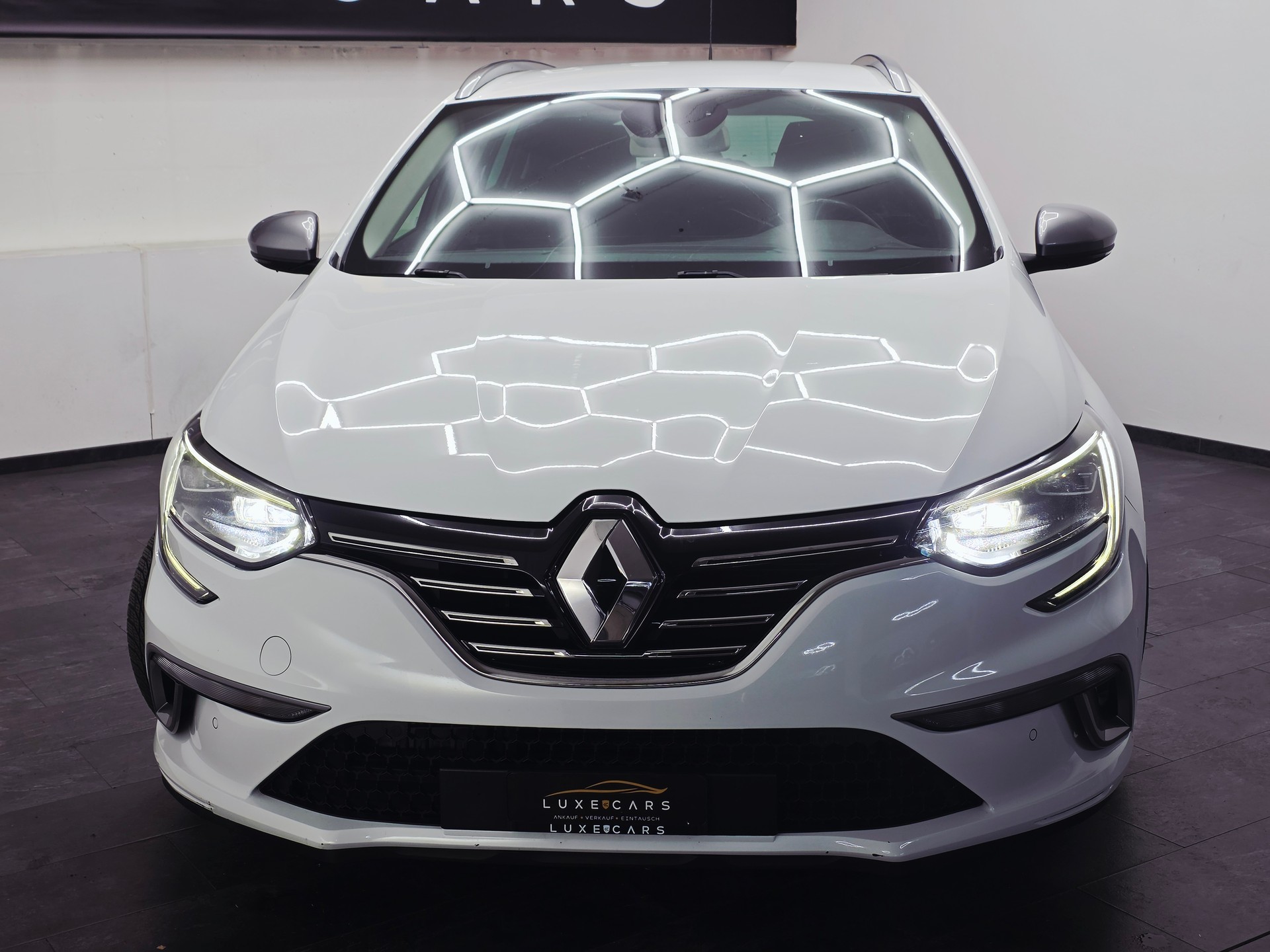RENAULT Mégane Grandtour 1.6 16V Turbo GT Line*FRISCH MFK UND SERVICE*TOP AUSSTATTUNG*AHK 1700 KG*-image-3