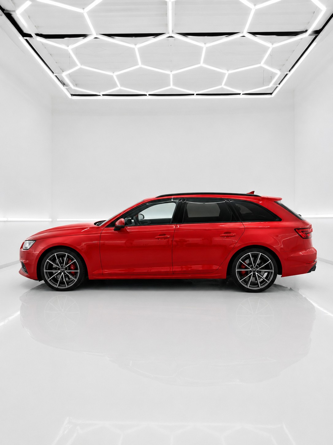 AUDI S4 Avant 3.0 TFSI quattro tiptronic-image-2