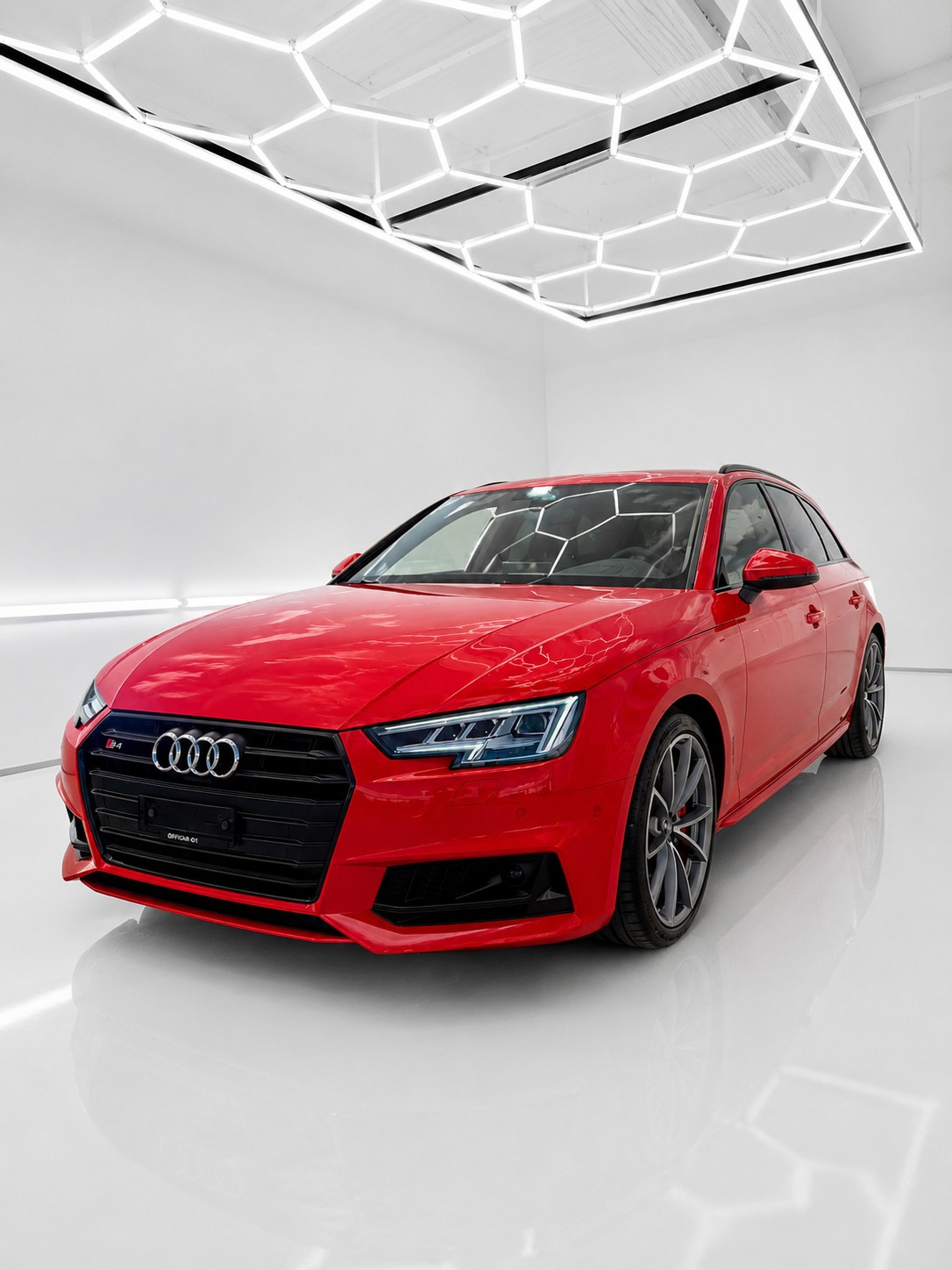 AUDI S4 Avant 3.0 TFSI quattro tiptronic-image-0