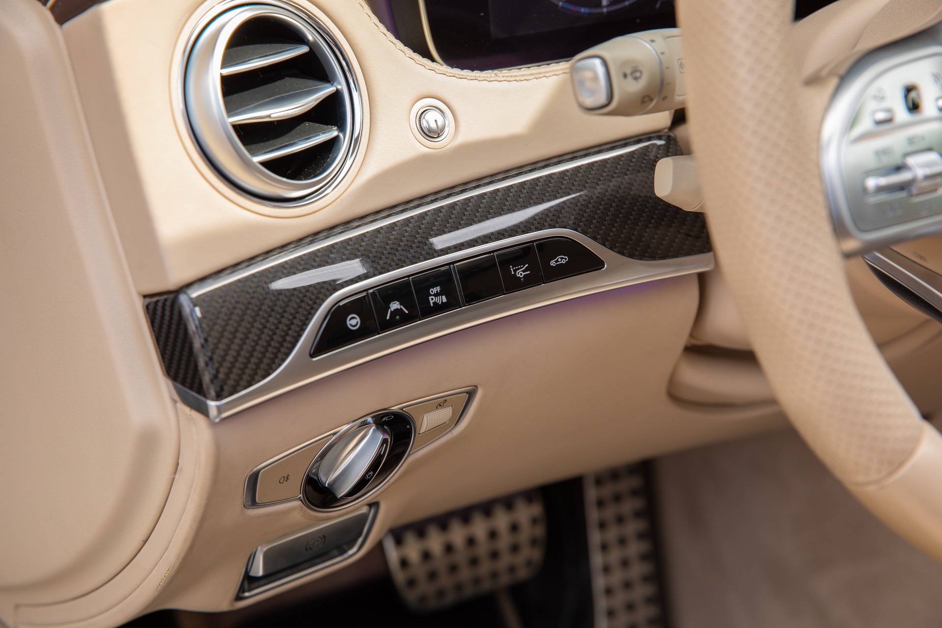 MERCEDES-BENZ S 63 AMG L 4Matic+ 9G-Tronic-image-9