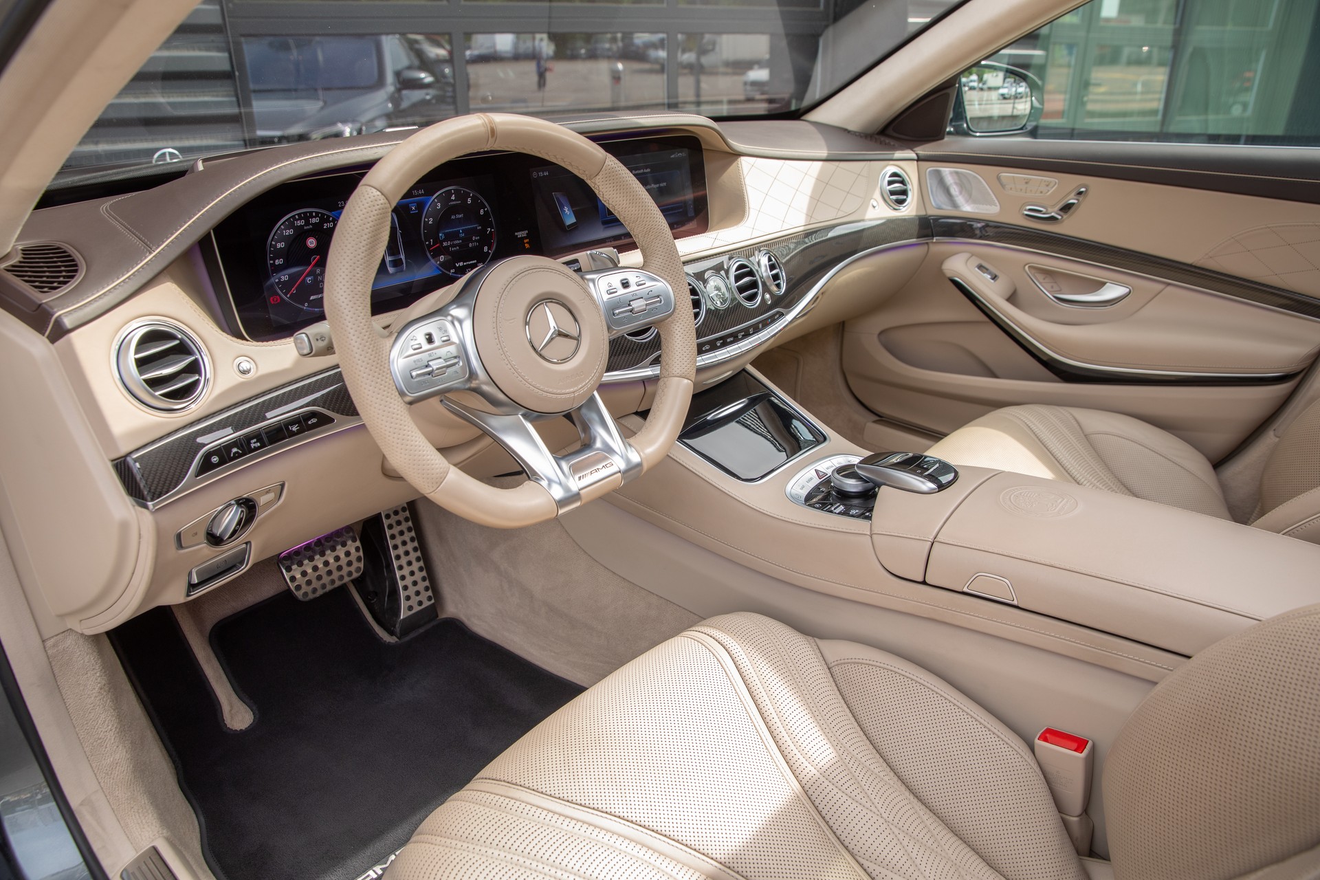 MERCEDES-BENZ S 63 AMG L 4Matic+ 9G-Tronic-image-6