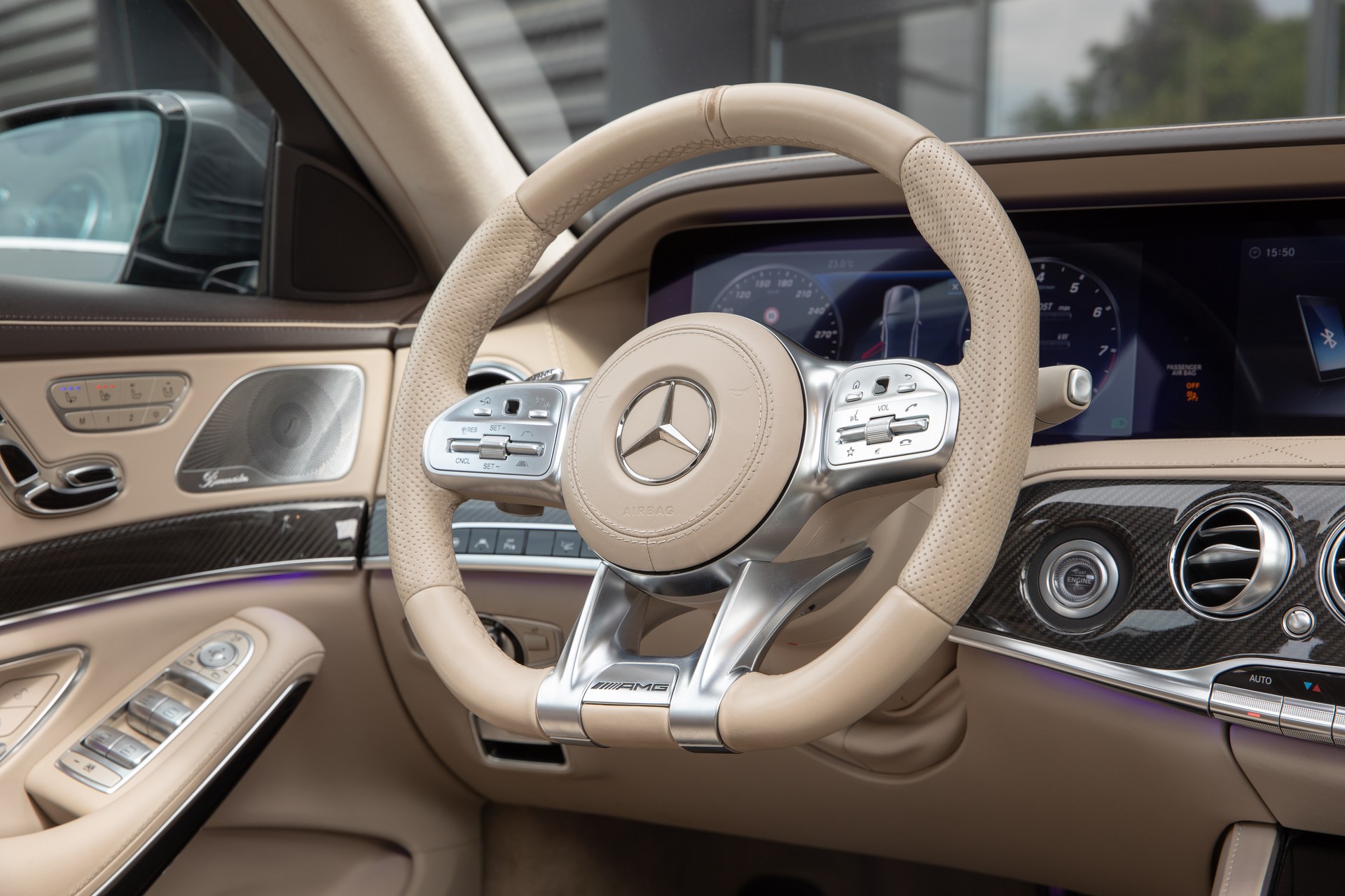 MERCEDES-BENZ S 63 AMG L 4Matic+ 9G-Tronic-image-7