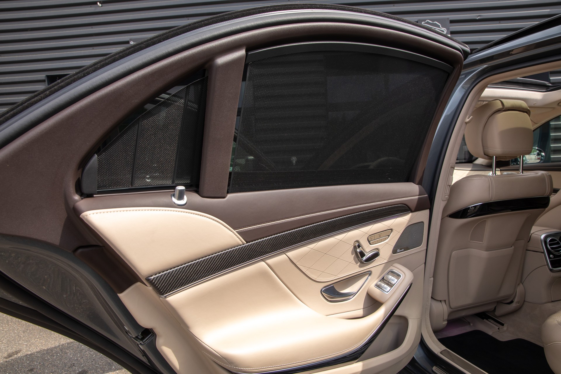MERCEDES-BENZ S 63 AMG L 4Matic+ 9G-Tronic-image-13