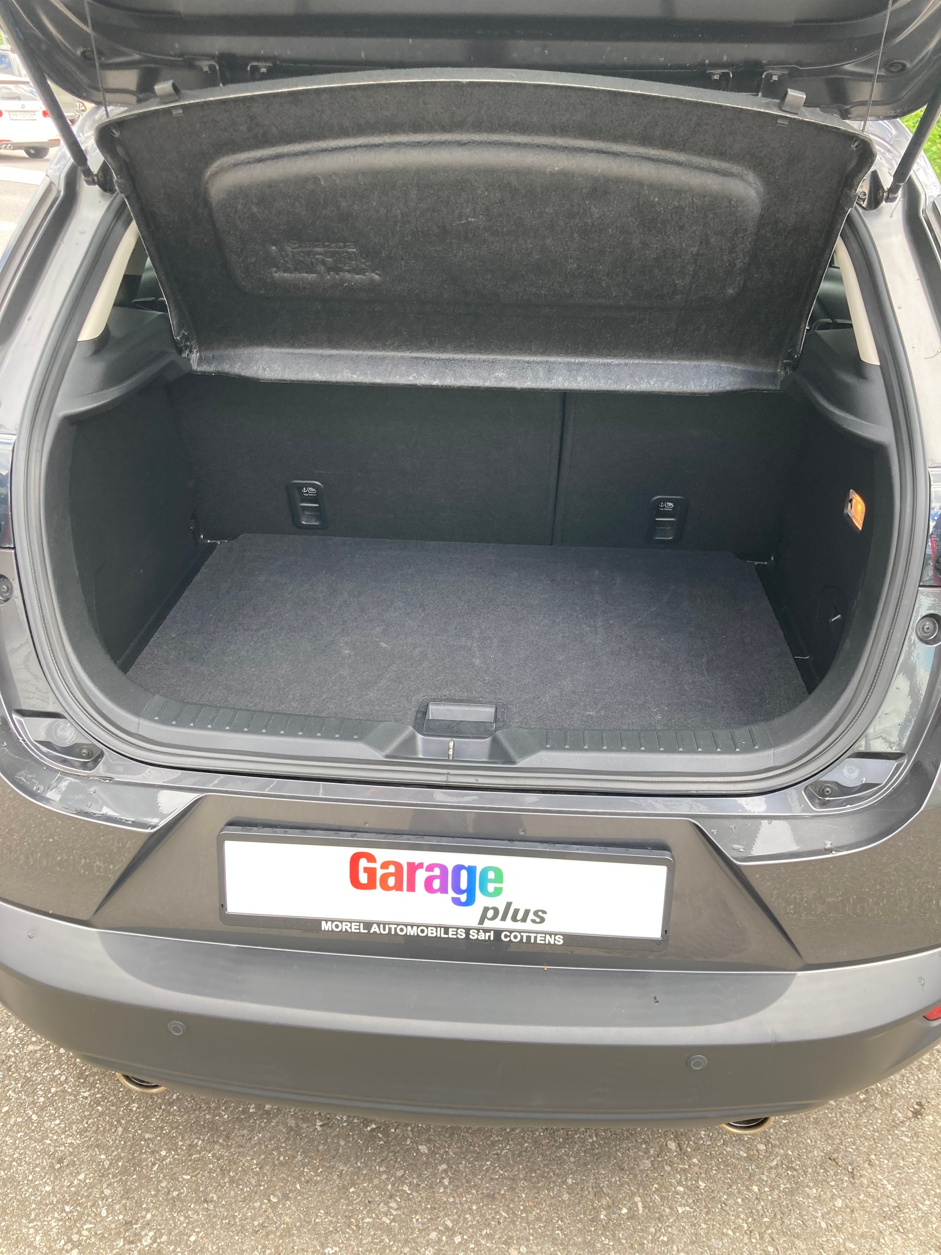 MAZDA CX-3 SKYACTIV-G 121 Revolution FWD-image-8