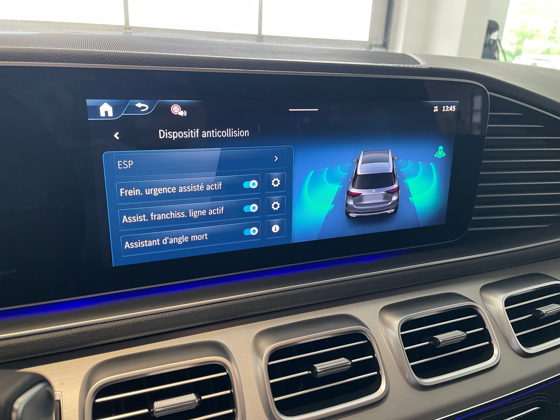 MERCEDES-BENZ GLE 350 de EQ Hybrid 4Matic 9G-Tronic AMG Line EQ Star-image-26