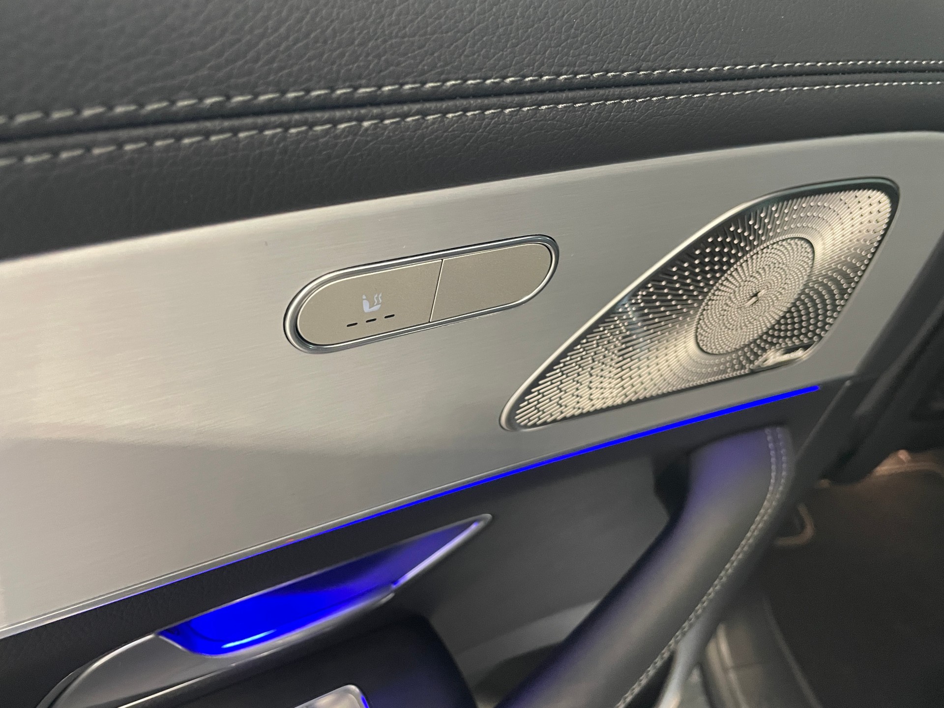 MERCEDES-BENZ GLE 350 de EQ Hybrid 4Matic 9G-Tronic AMG Line EQ Star-image-13
