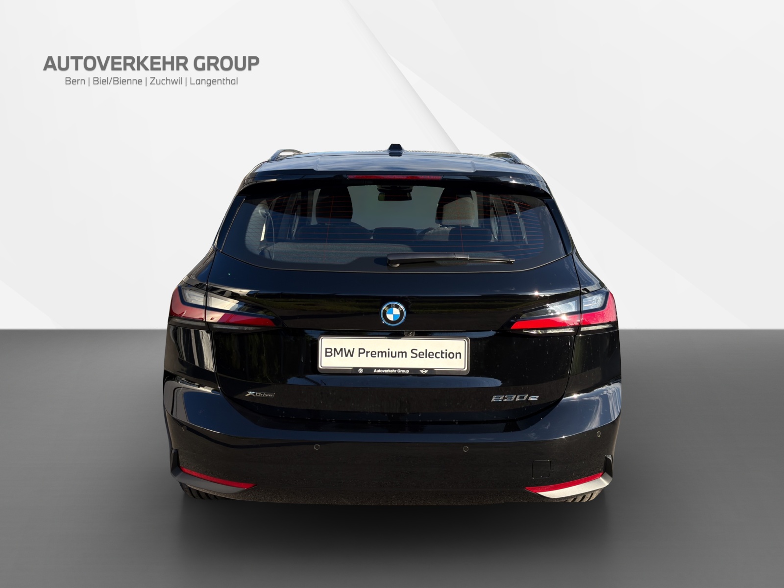 BMW 230e xDrive Active Tourer-image-5